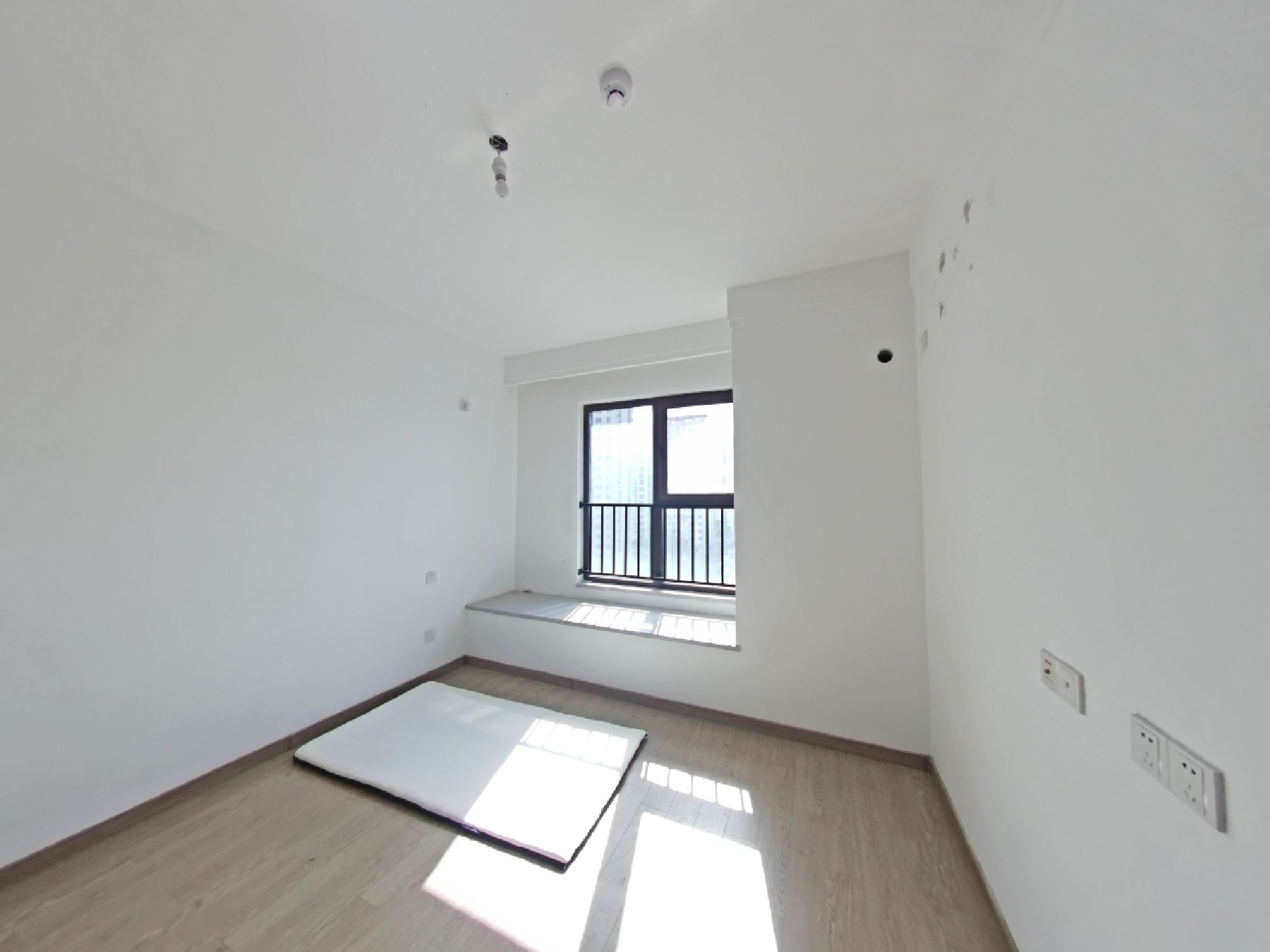 金地越秀凤鸣艺境