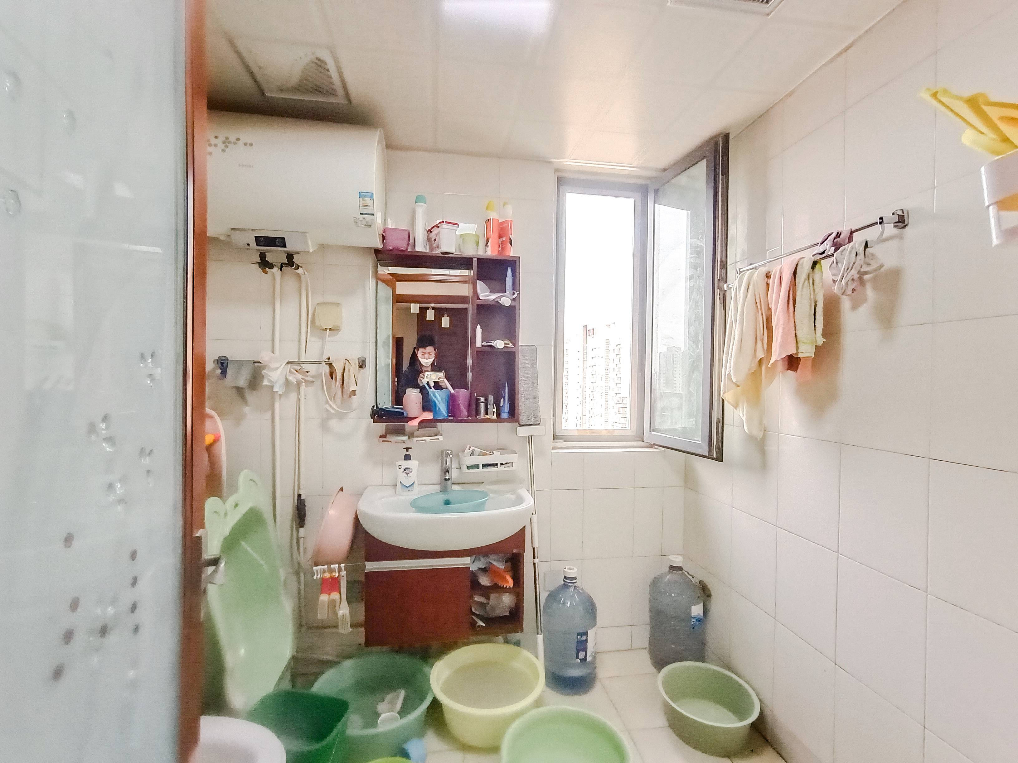 天鸿万象新天四区