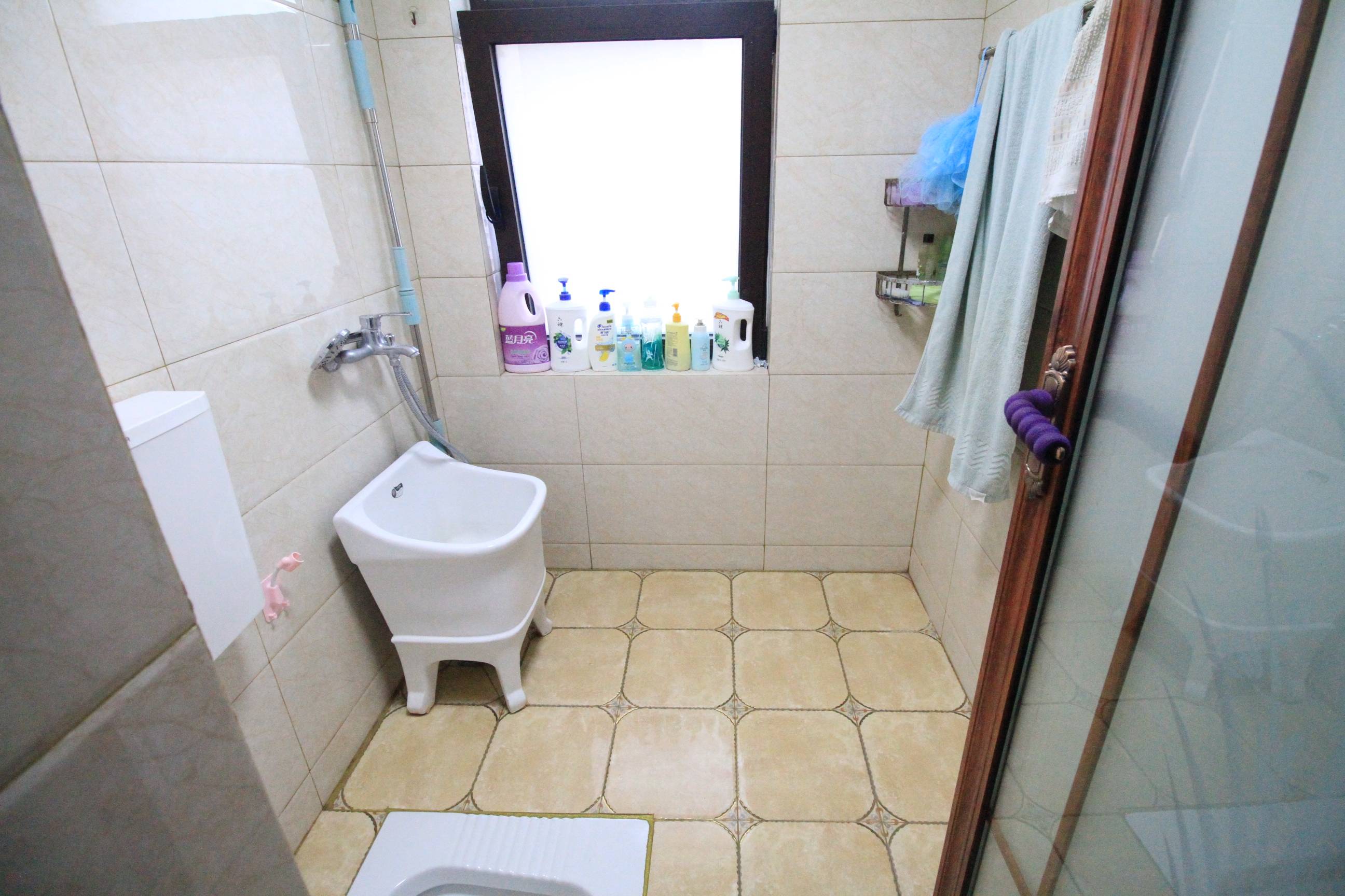 海尔云世界滟澜公馆花园