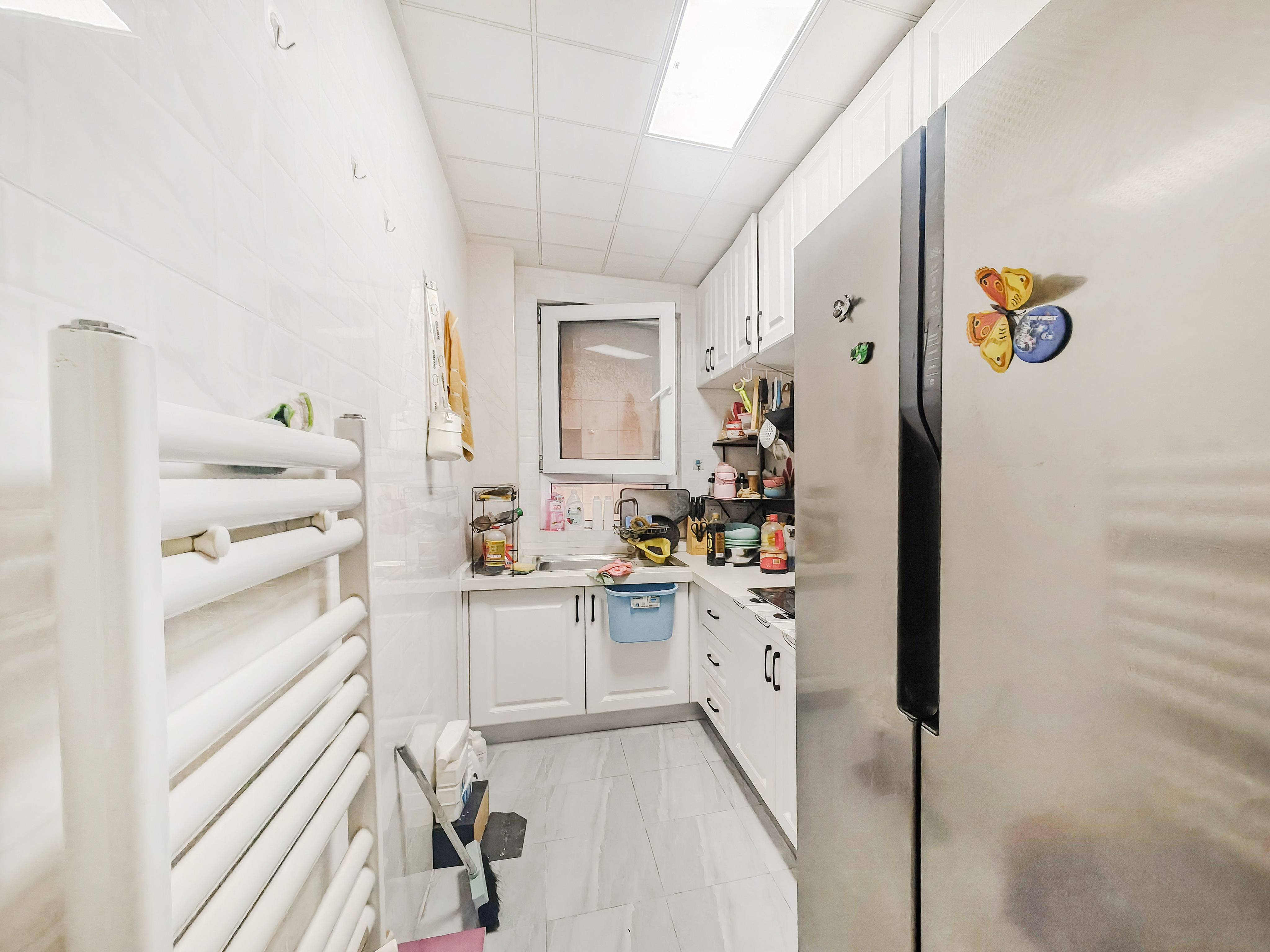 天鸿万象新天万卷府