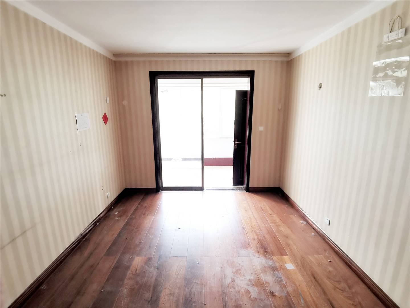 伟东新都(三区)白金瀚宫