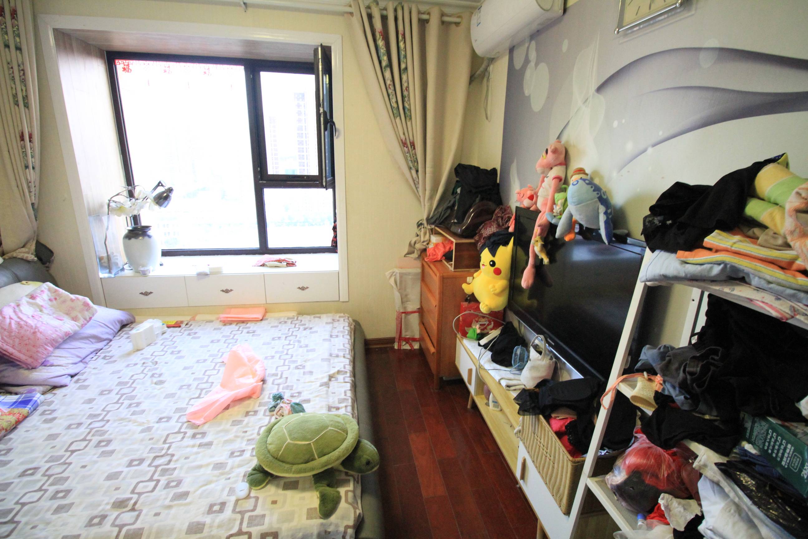 海尔云世界滟澜公馆花园