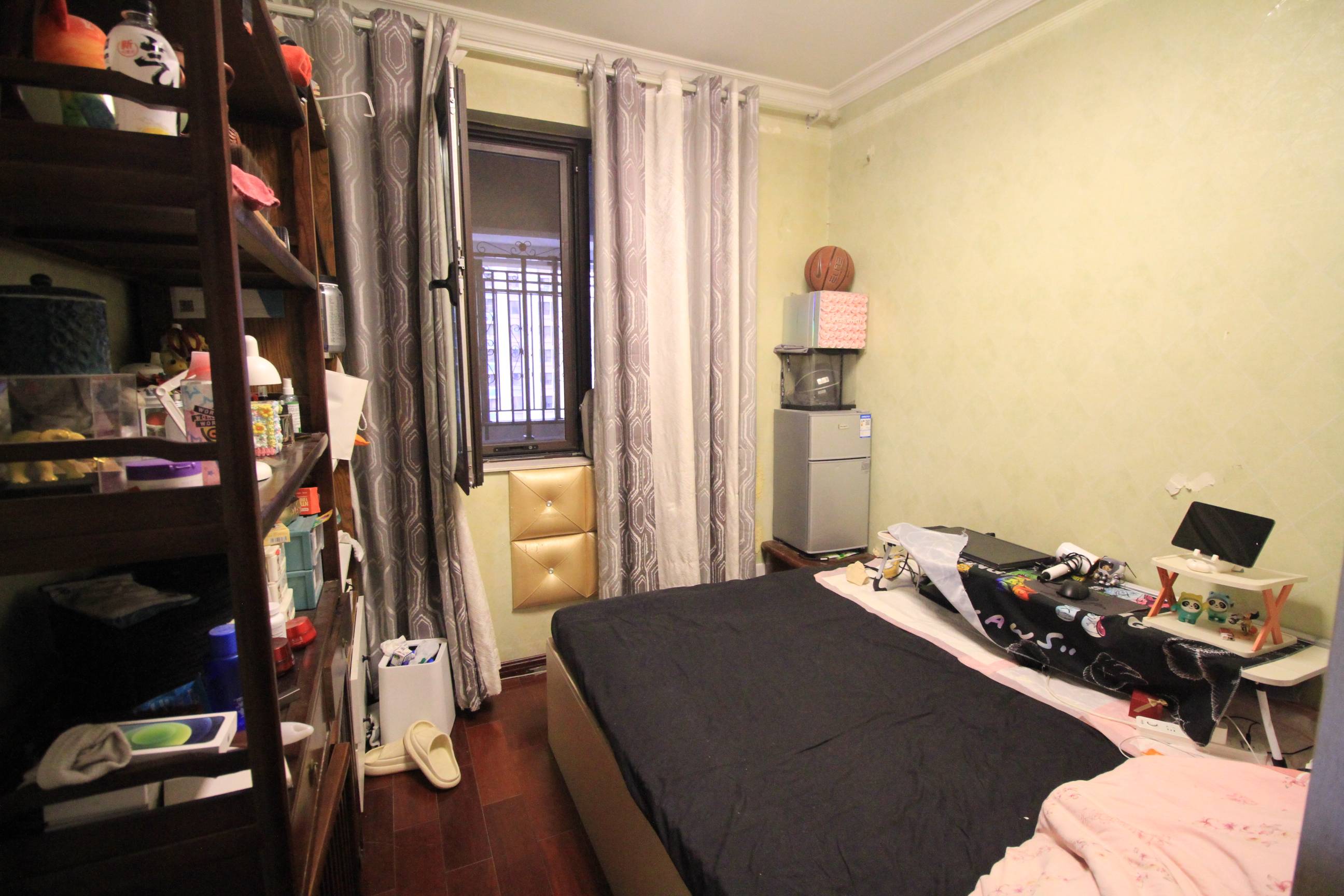 海尔云世界滟澜公馆花园