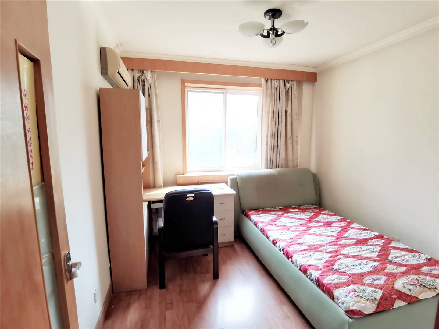 英雄山路159-1号