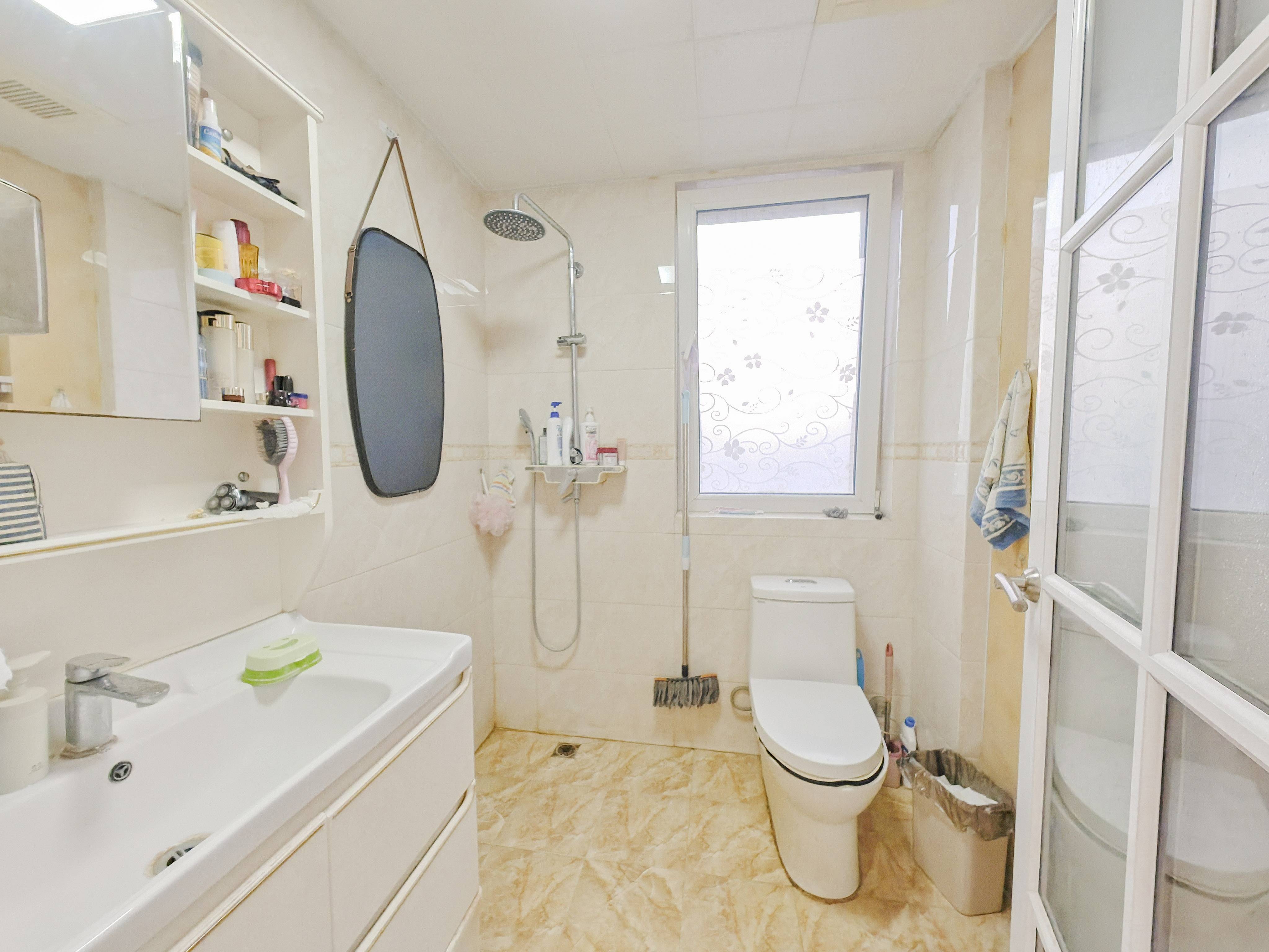 天鸿万象新天剑桥郡