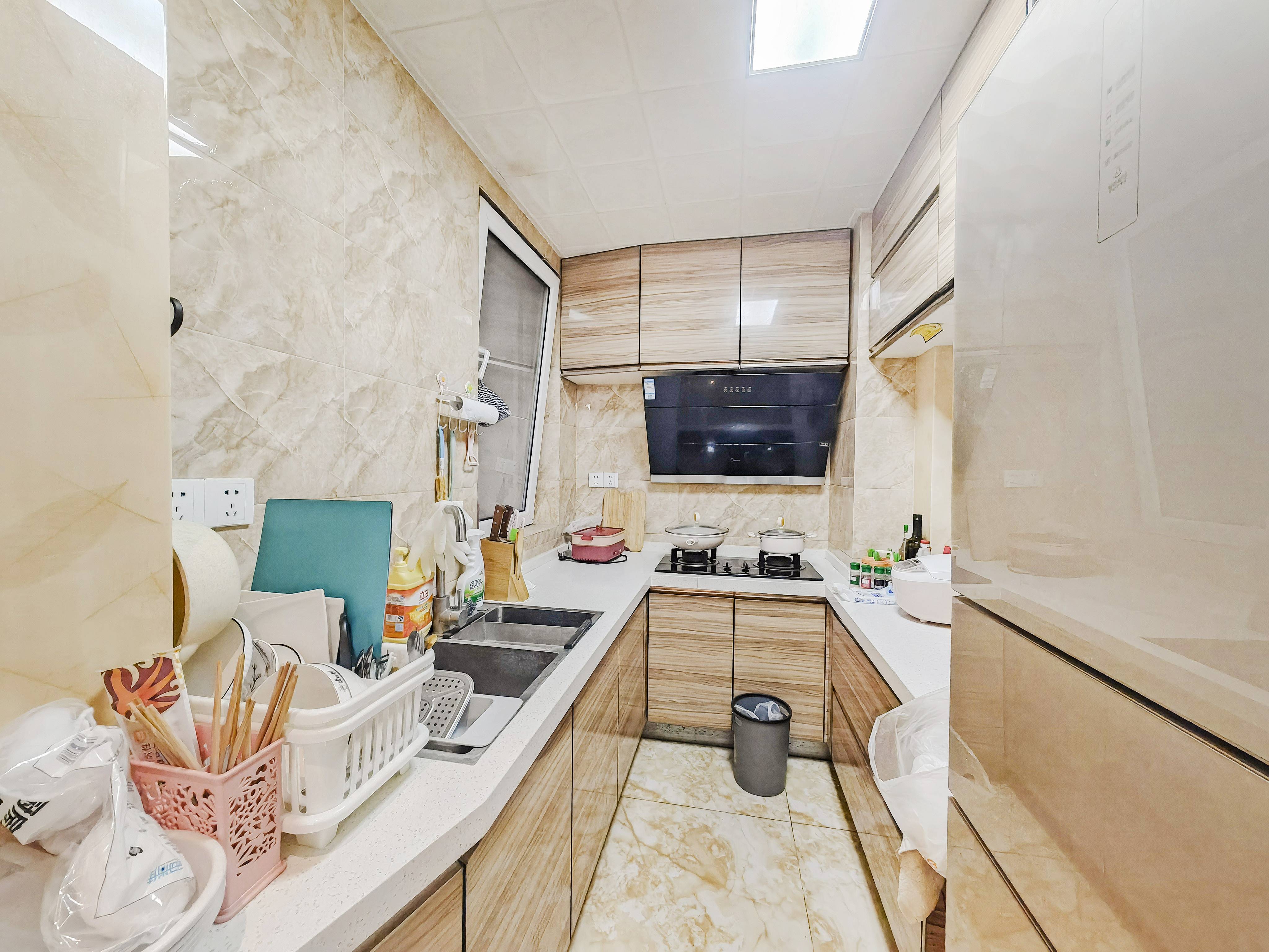 天鸿万象新天剑桥郡