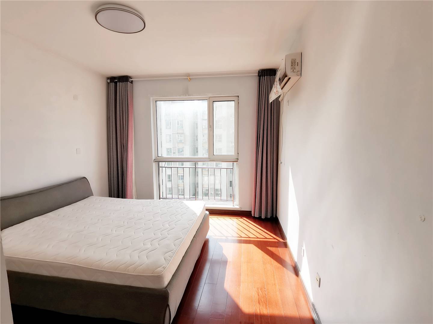 鲁能领秀城D区（九区）