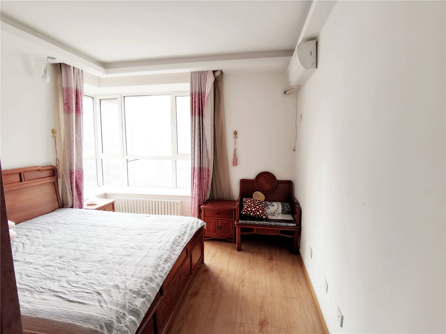 鲁能领秀城B区（十一区）