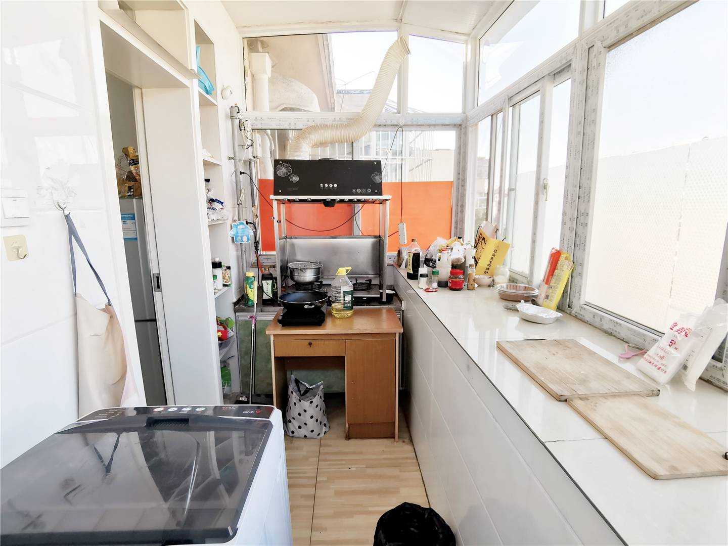 六里山南路18号