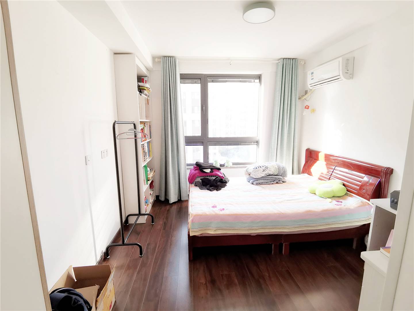 鲁能领秀城公园世家