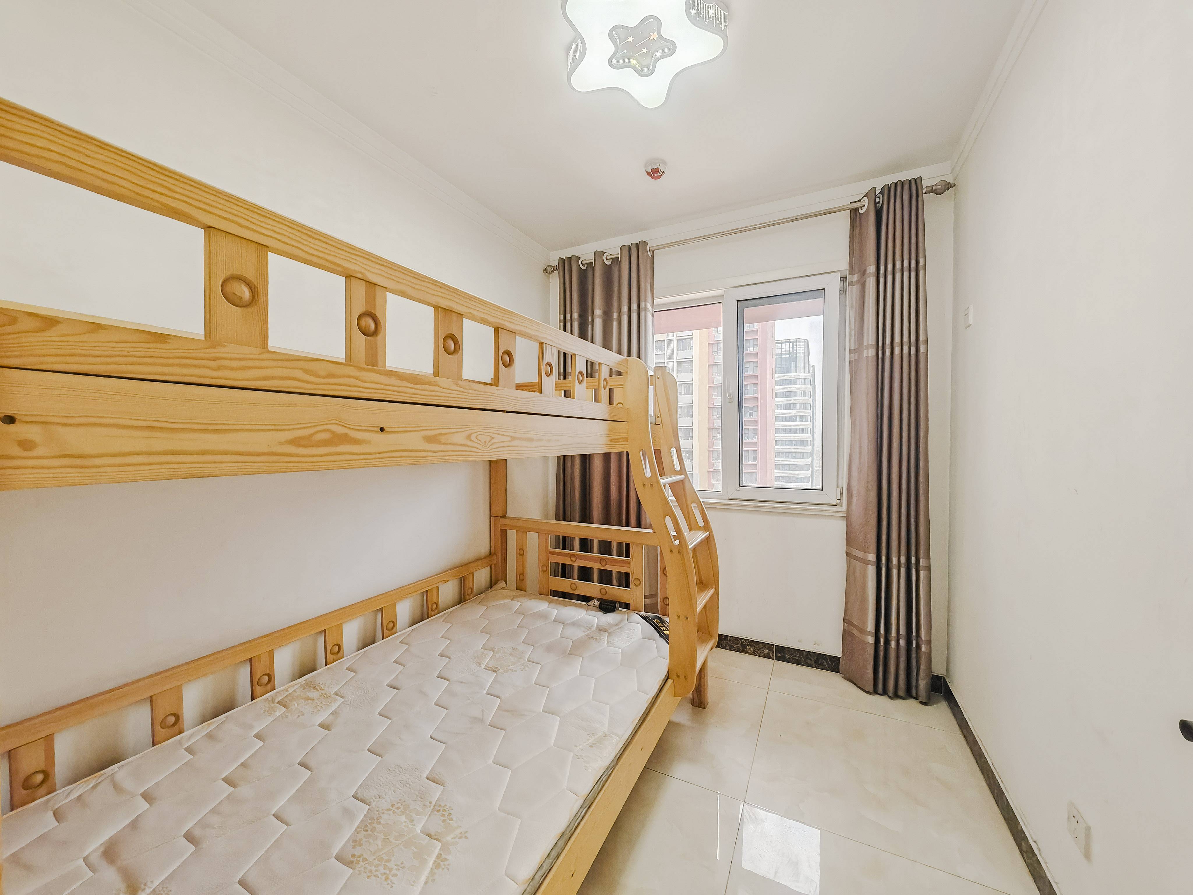 天鸿万象新天云公馆