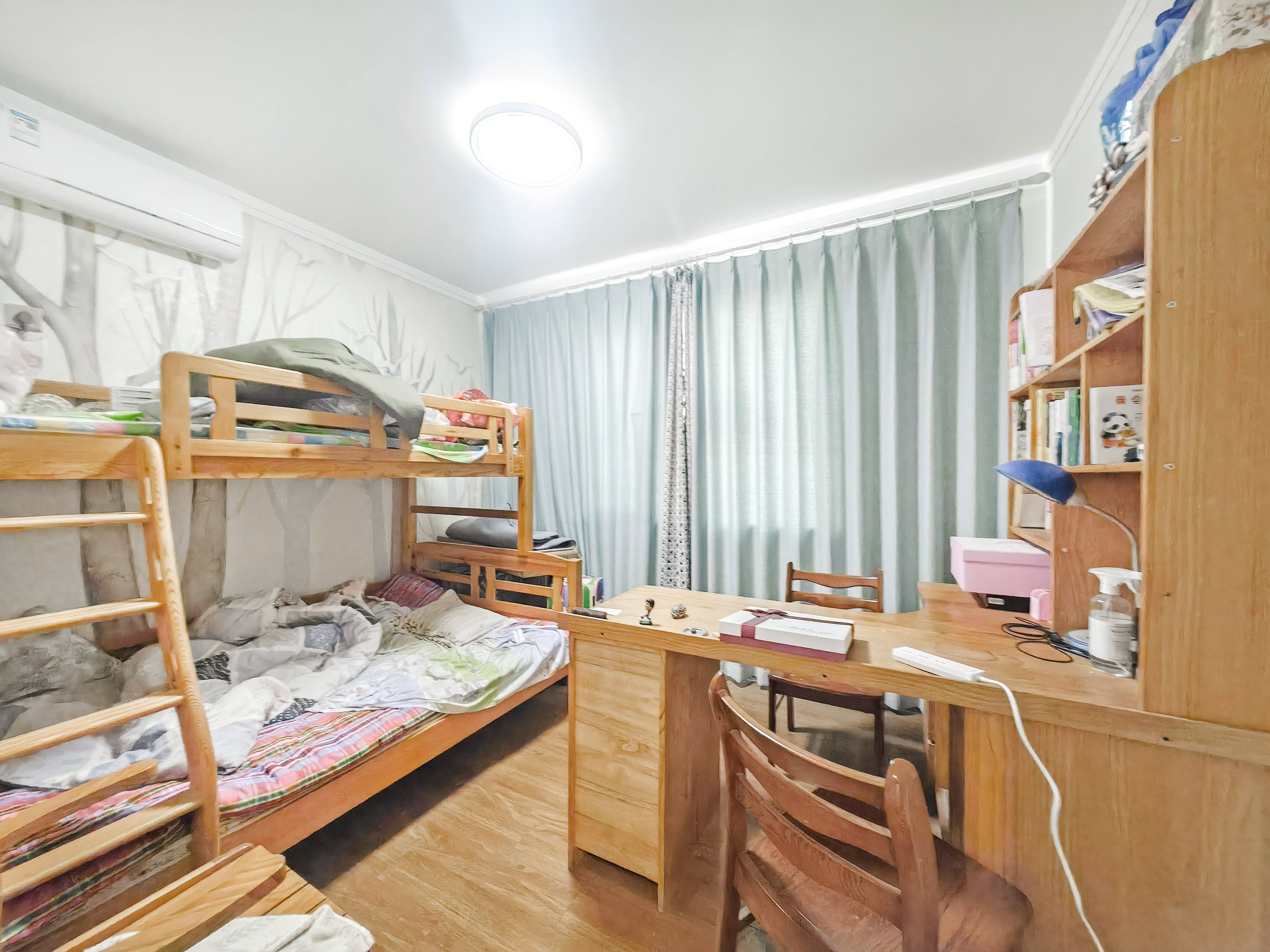 天鸿万象新天四区