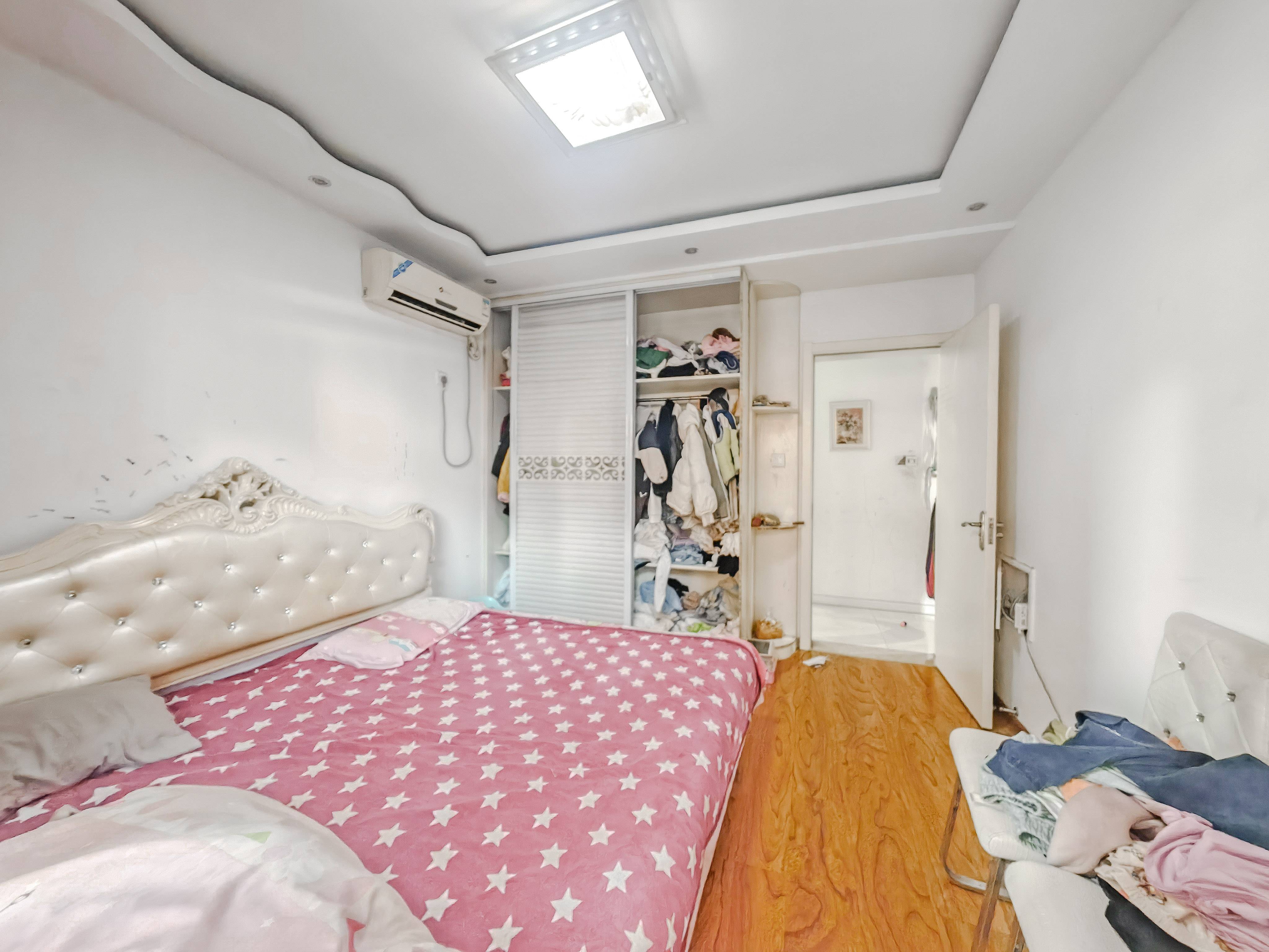 天鸿万象新天理想郡