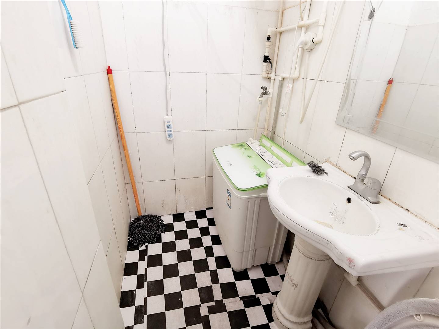 七里山南村六区