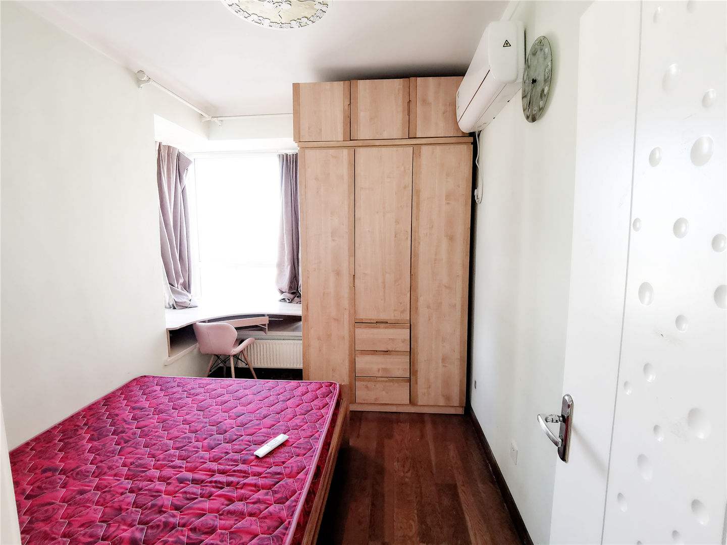 鲁能领秀城B区（十一区）