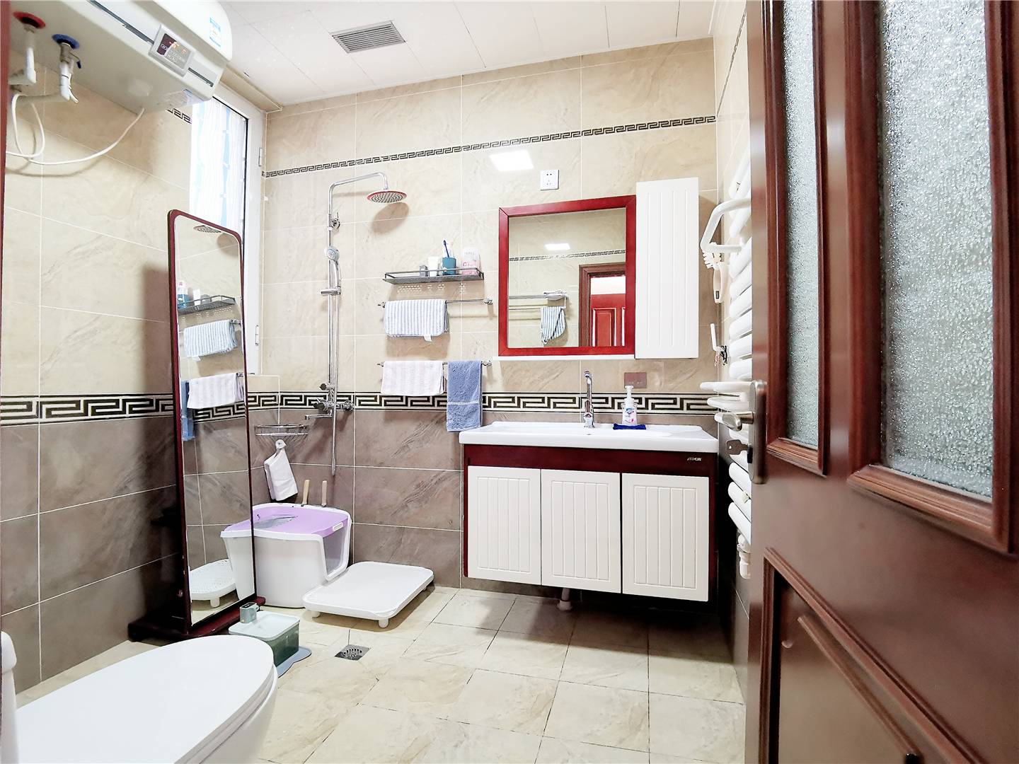 鲁能领秀城B区（十一区）