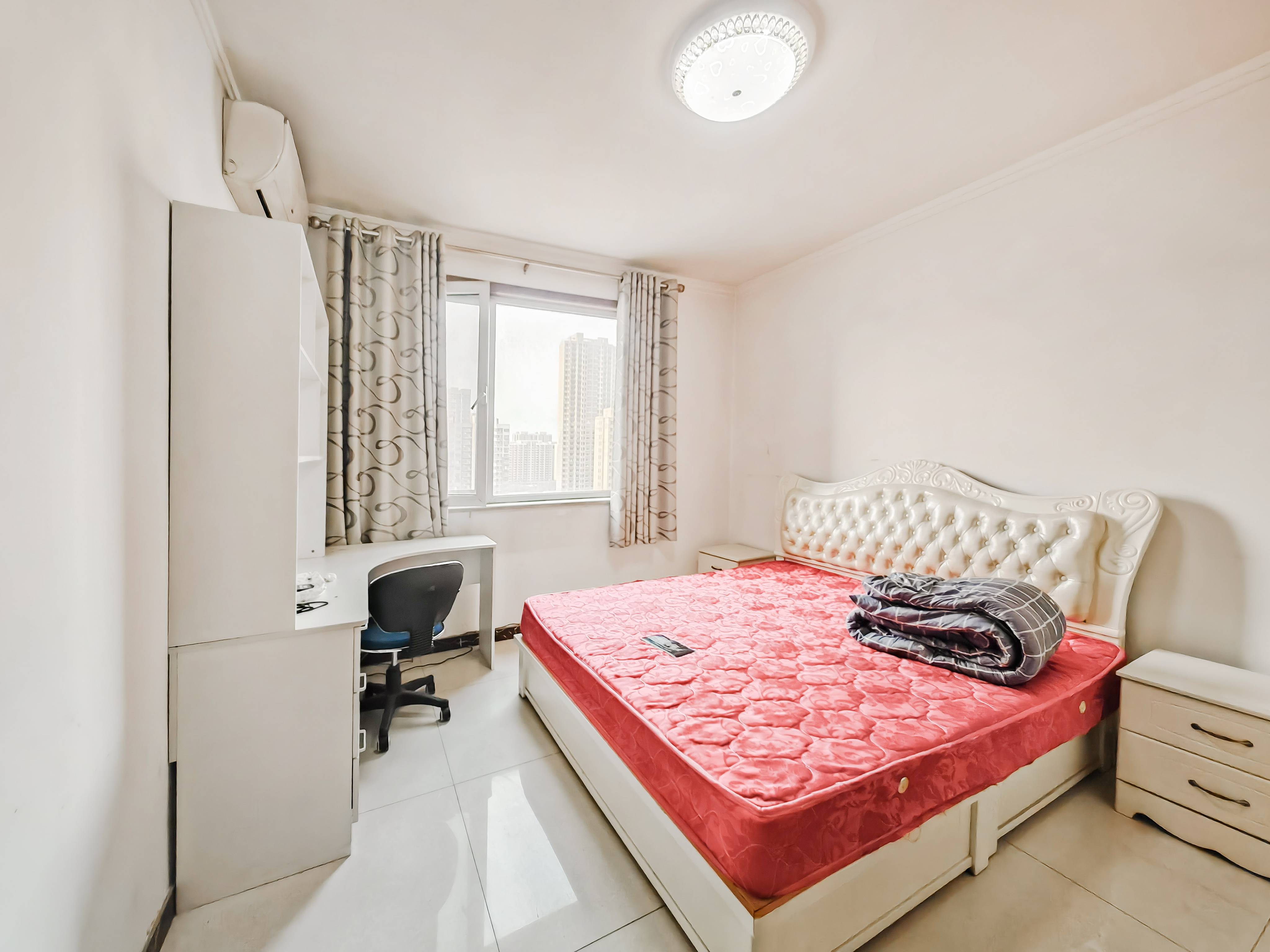 天鸿万象新天三区