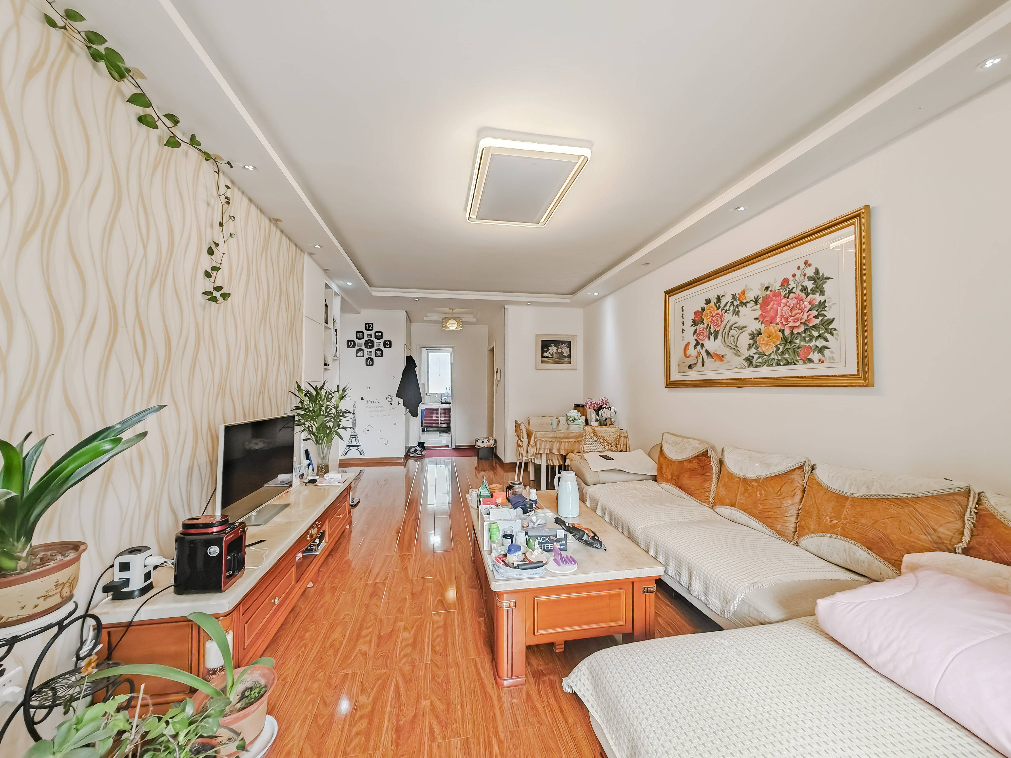 天鸿万象新天四区