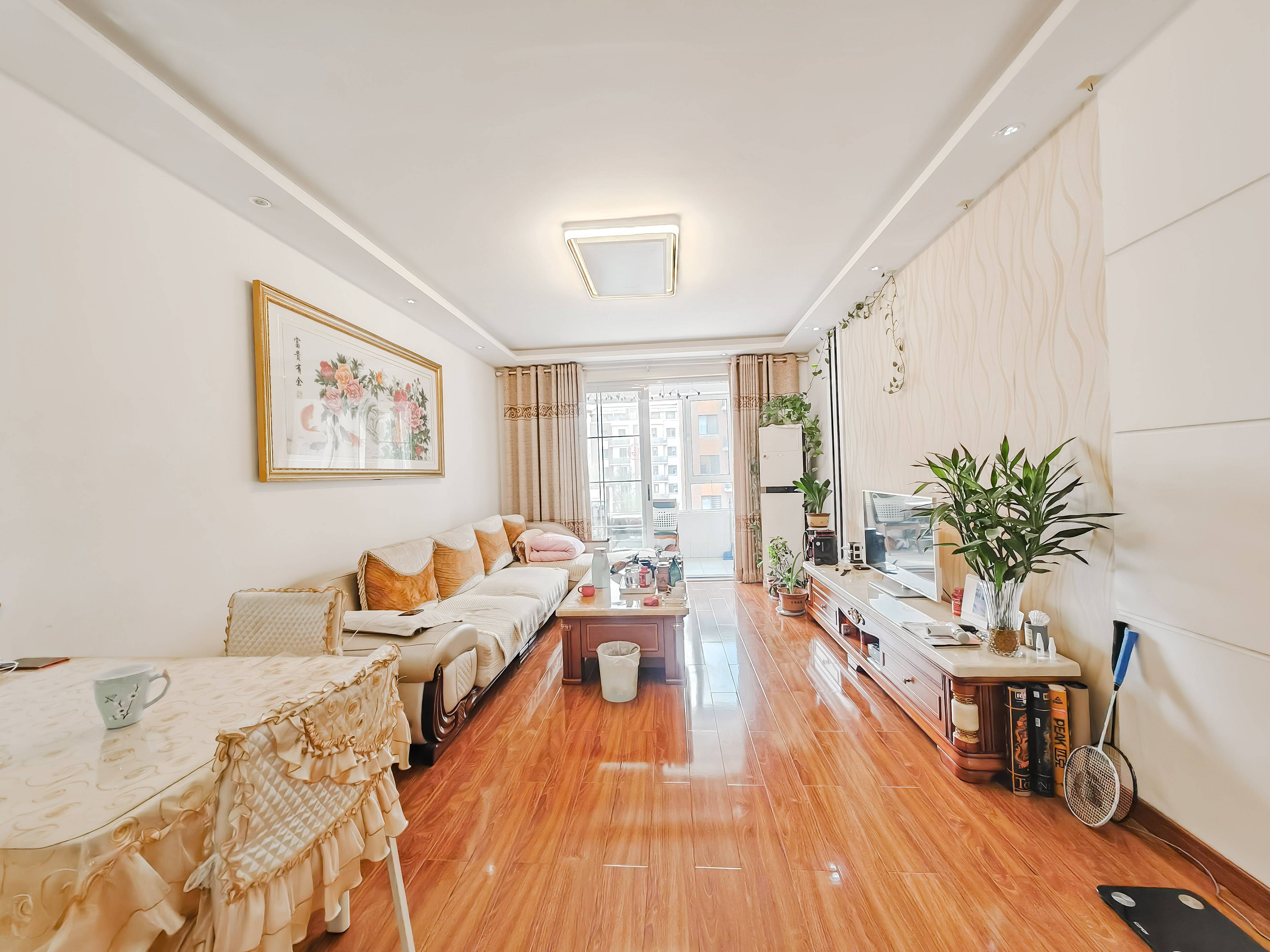 天鸿万象新天四区