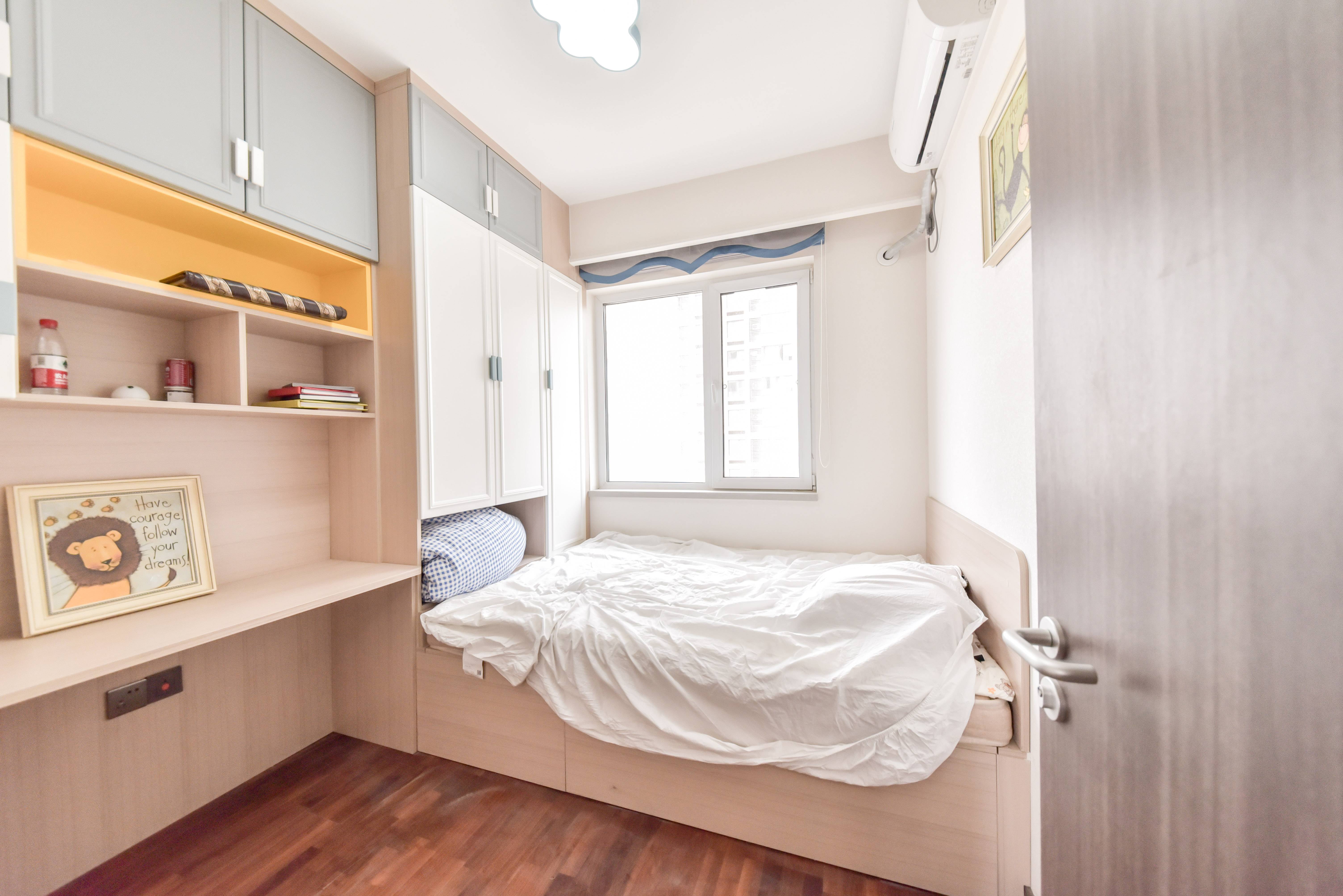 万科龙湖城市之光