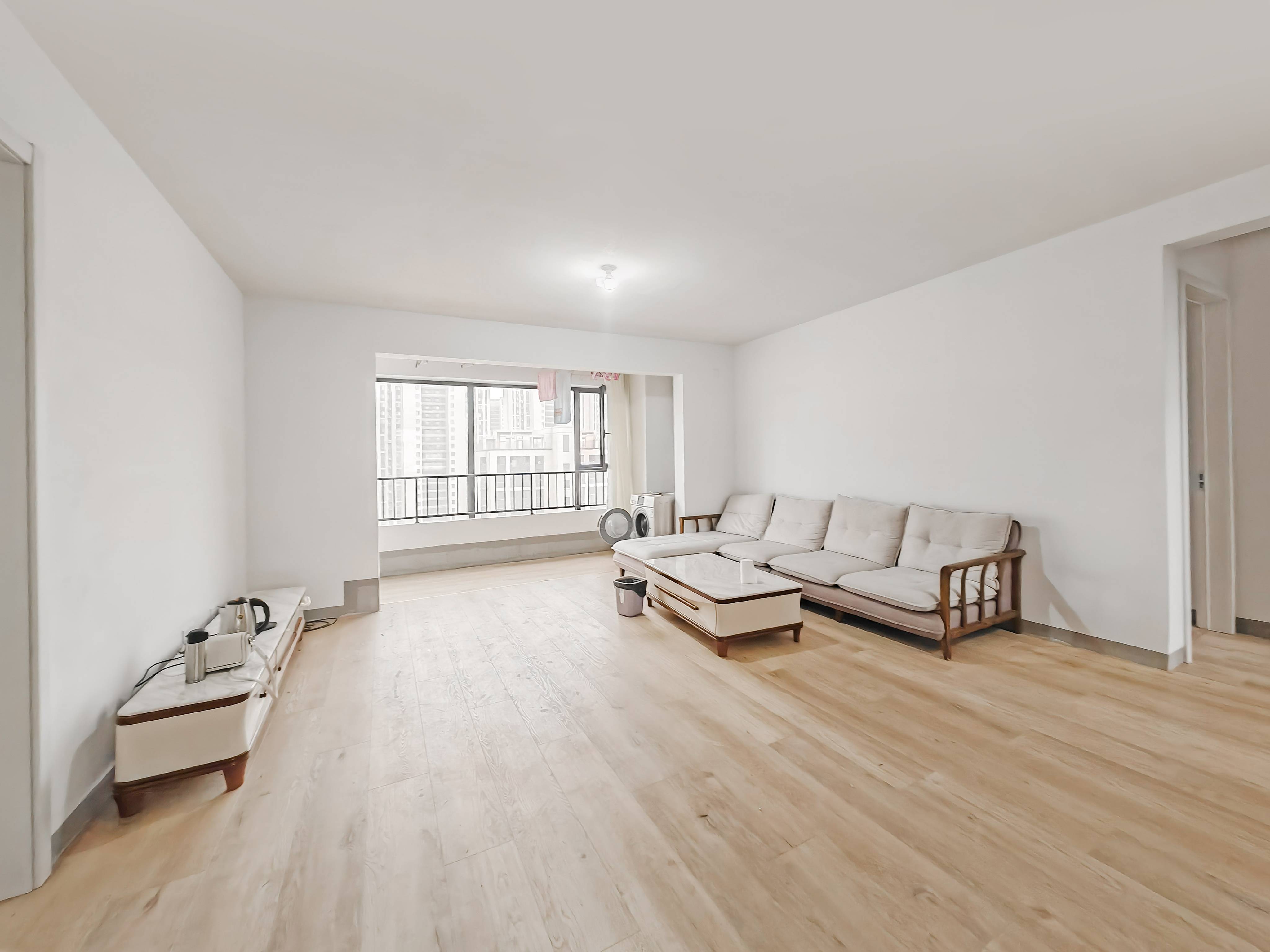 中建蔚蓝之城樱花里