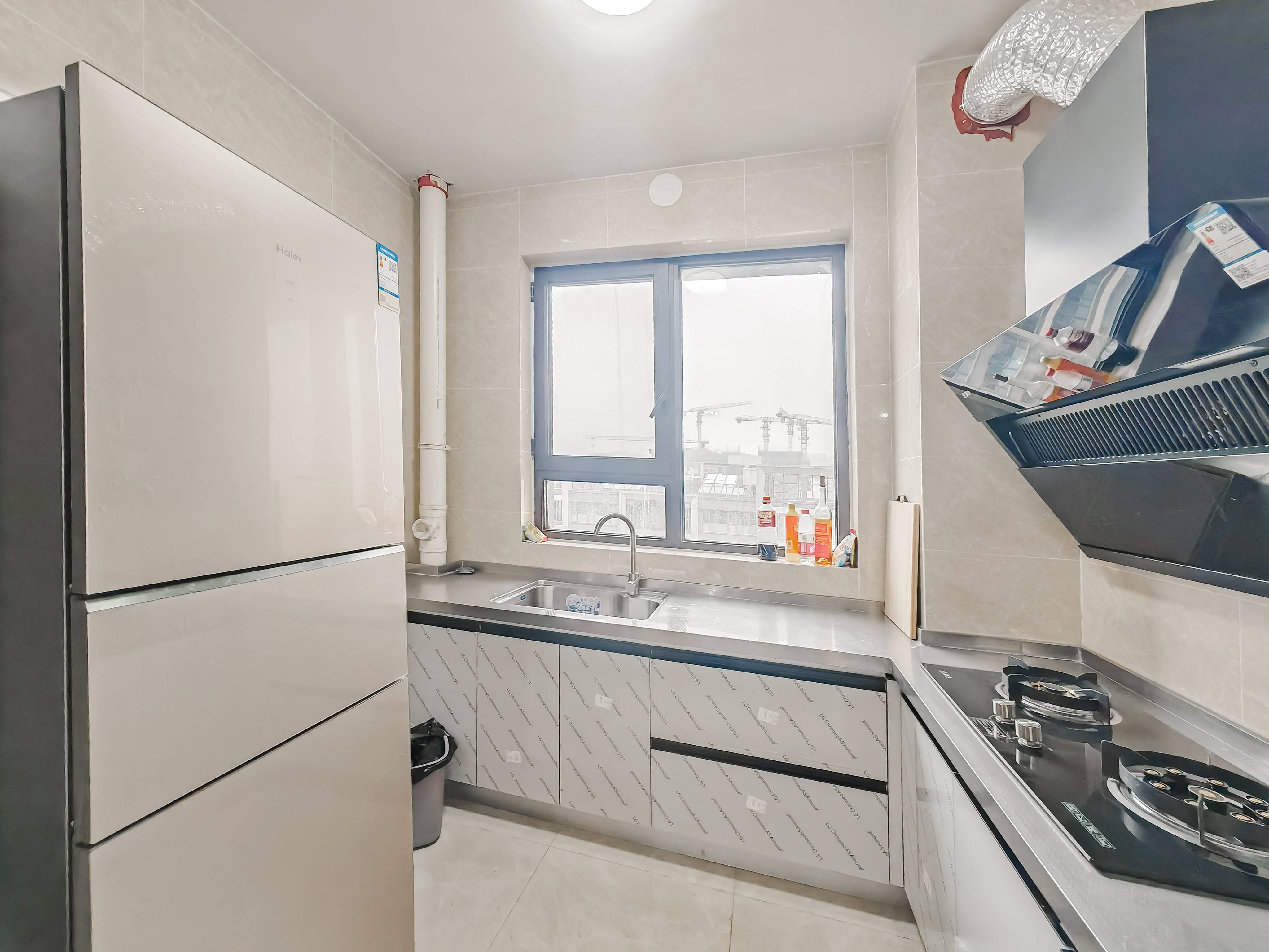 中建蔚蓝之城樱花里