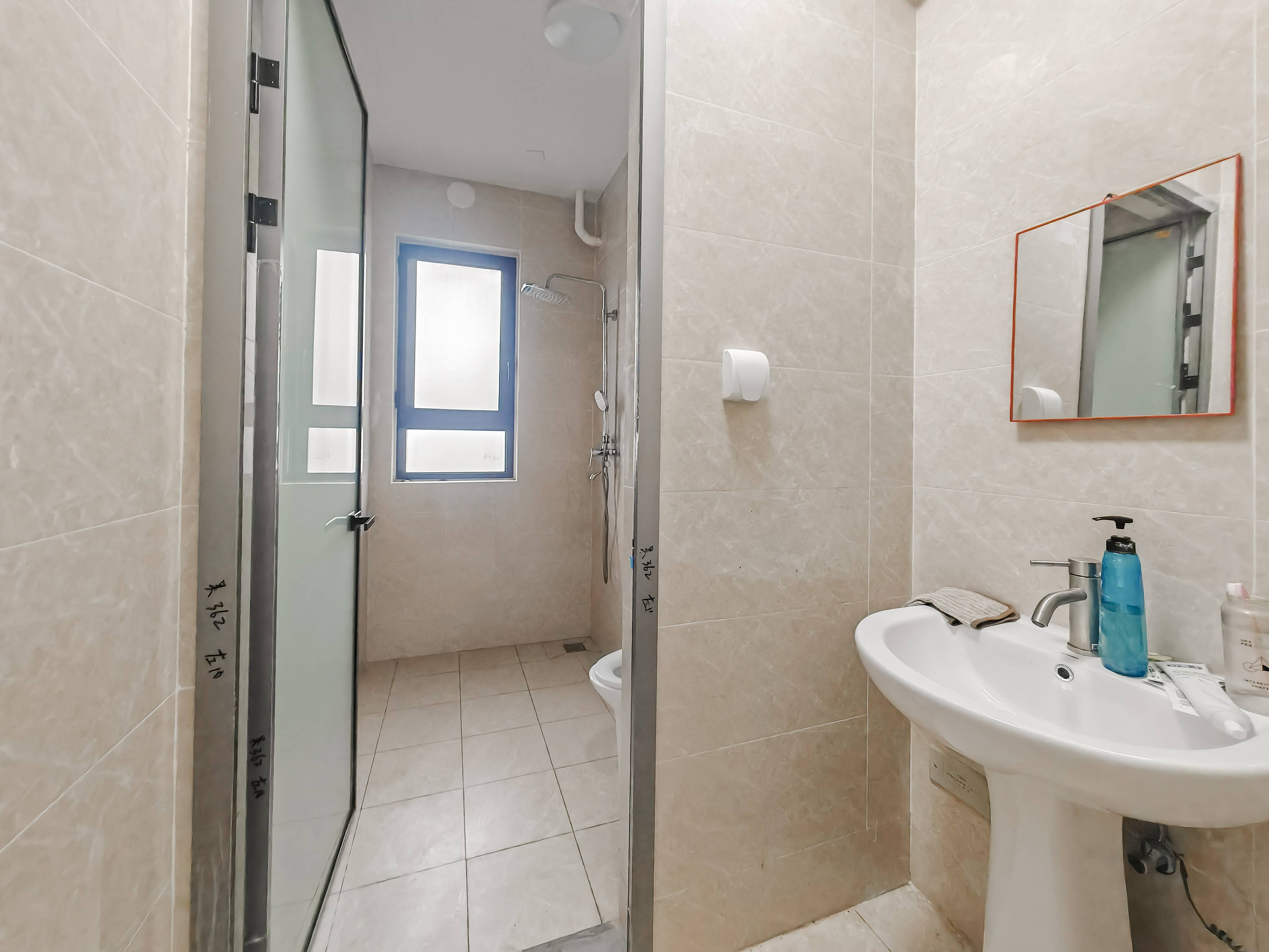 中建蔚蓝之城樱花里