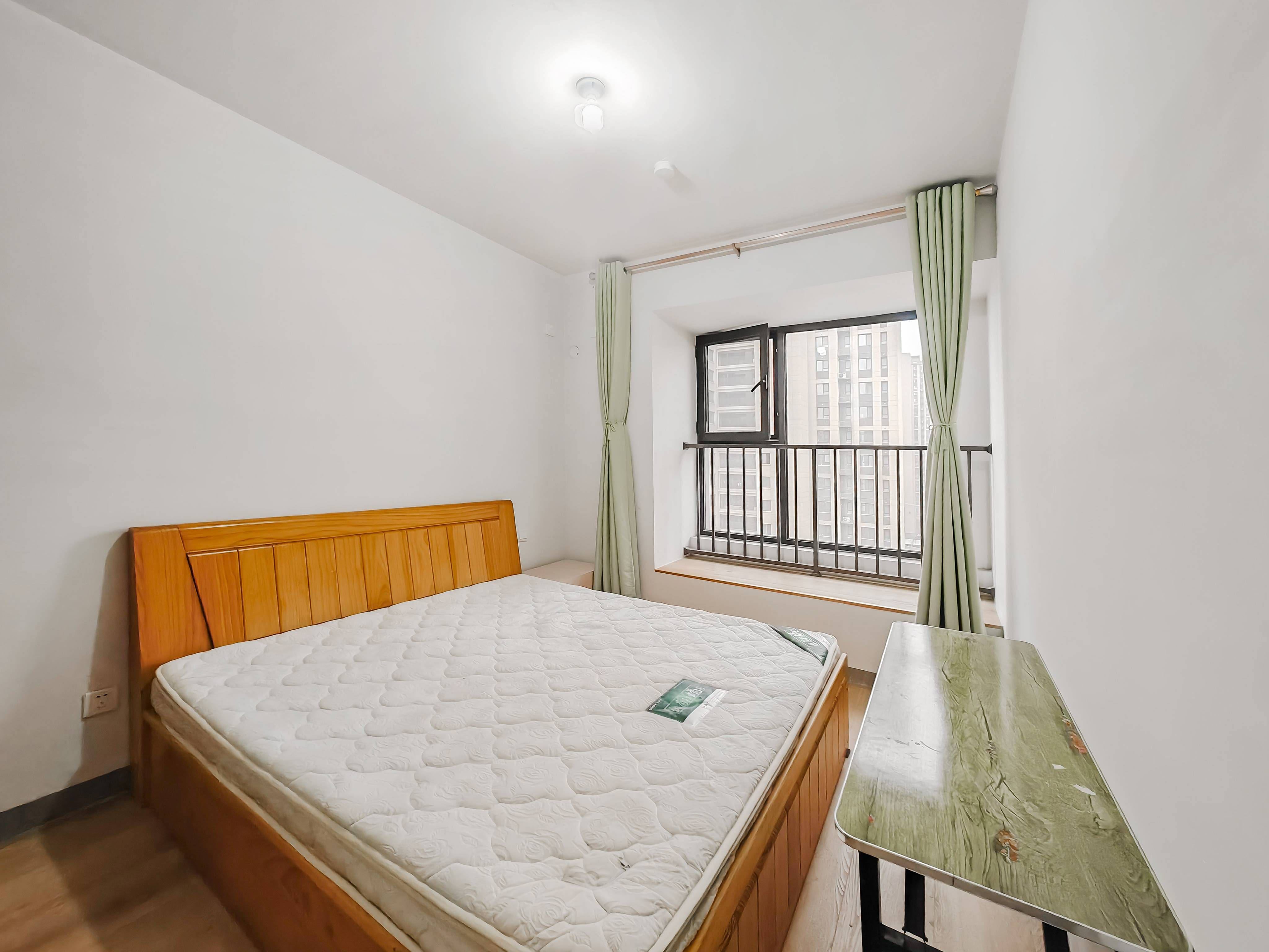 中建蔚蓝之城樱花里