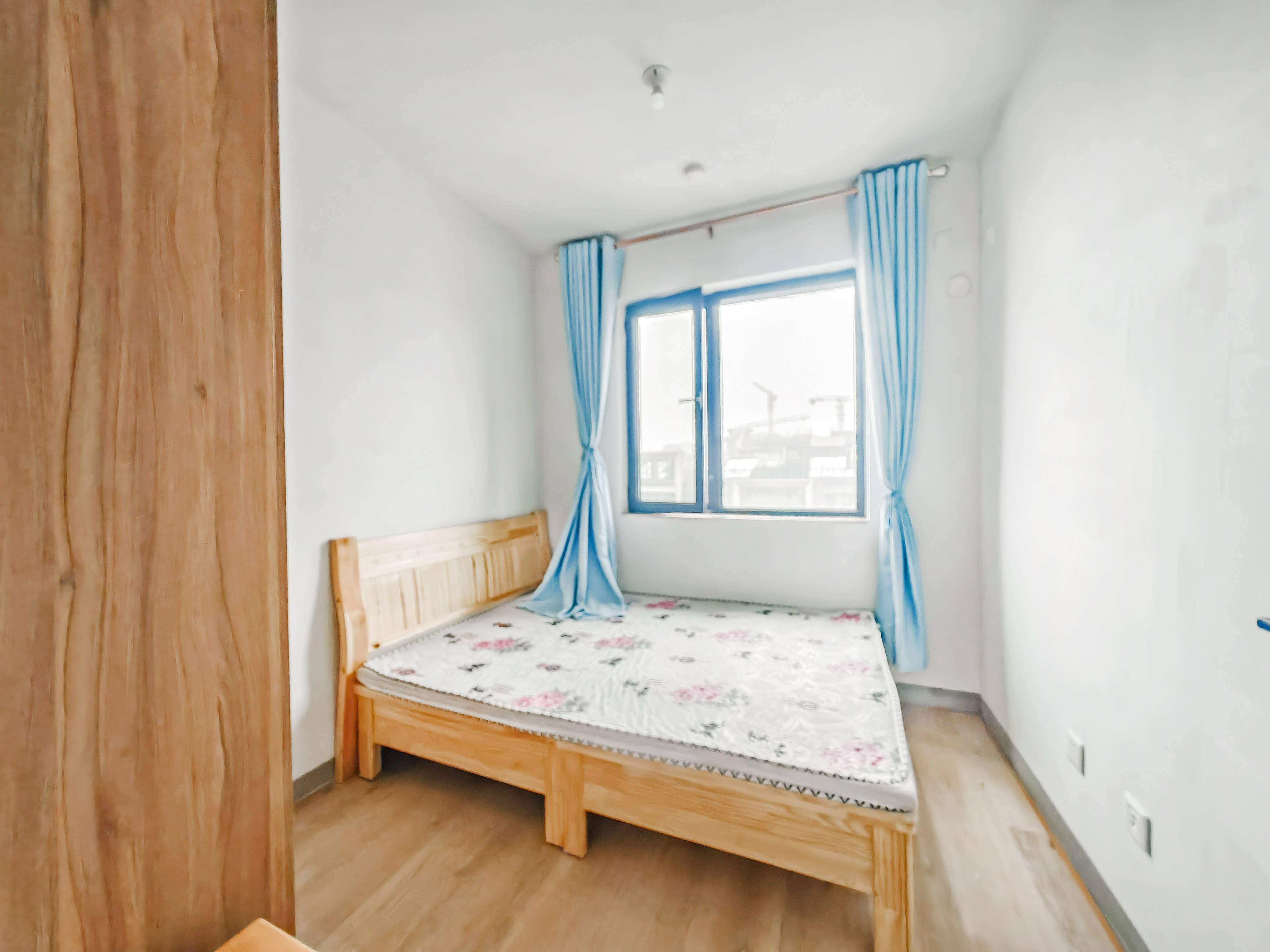 中建蔚蓝之城樱花里