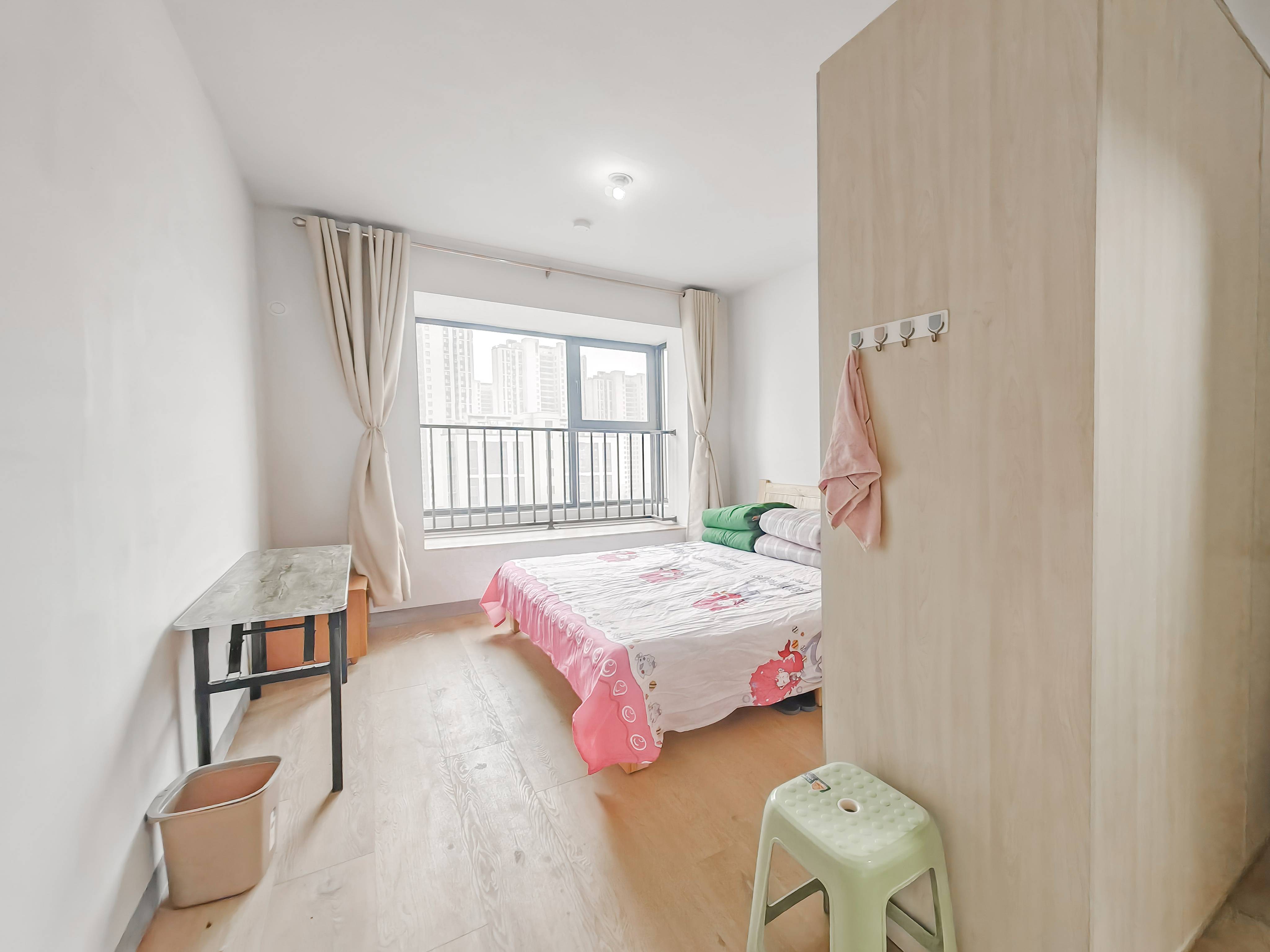 中建蔚蓝之城樱花里