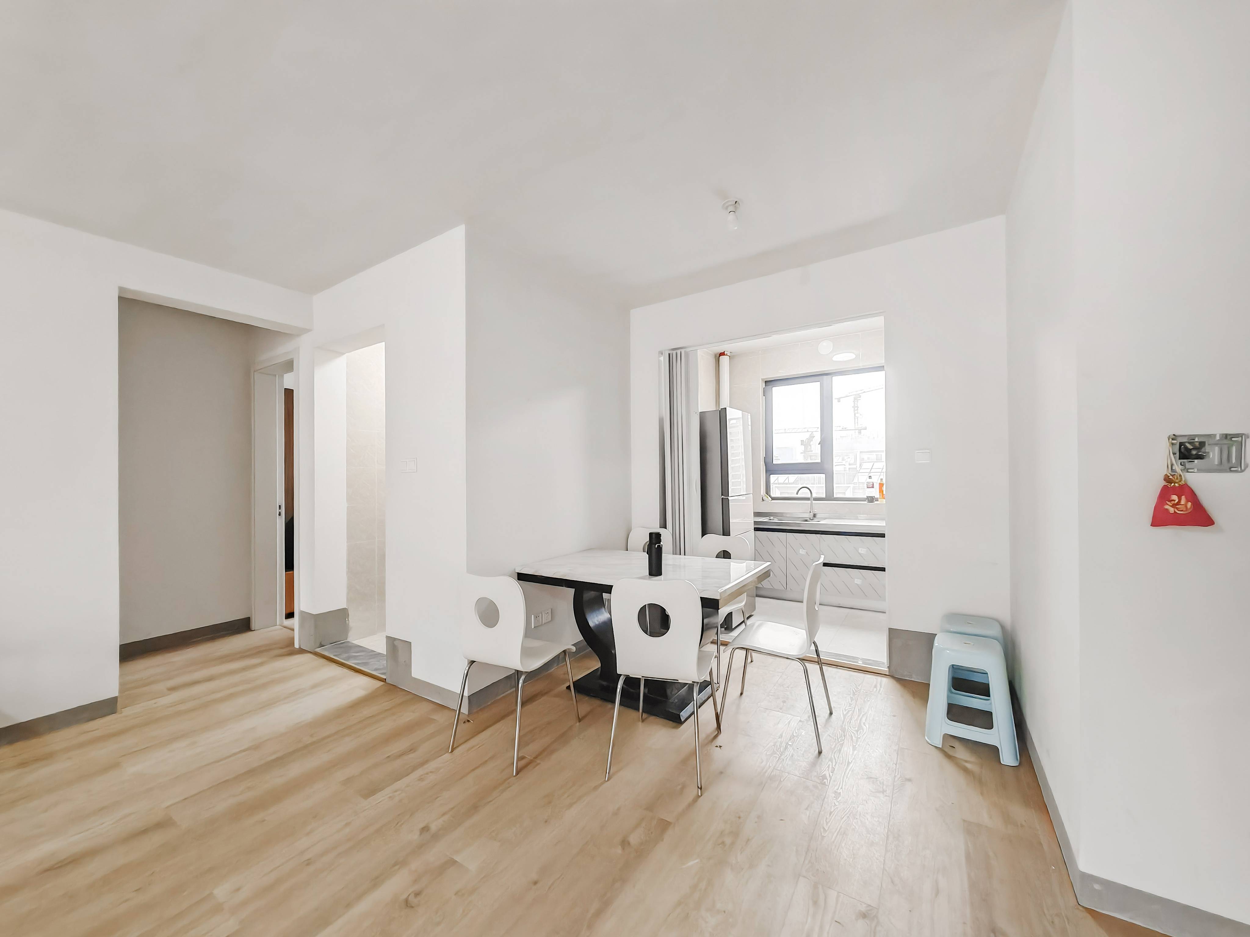 中建蔚蓝之城樱花里