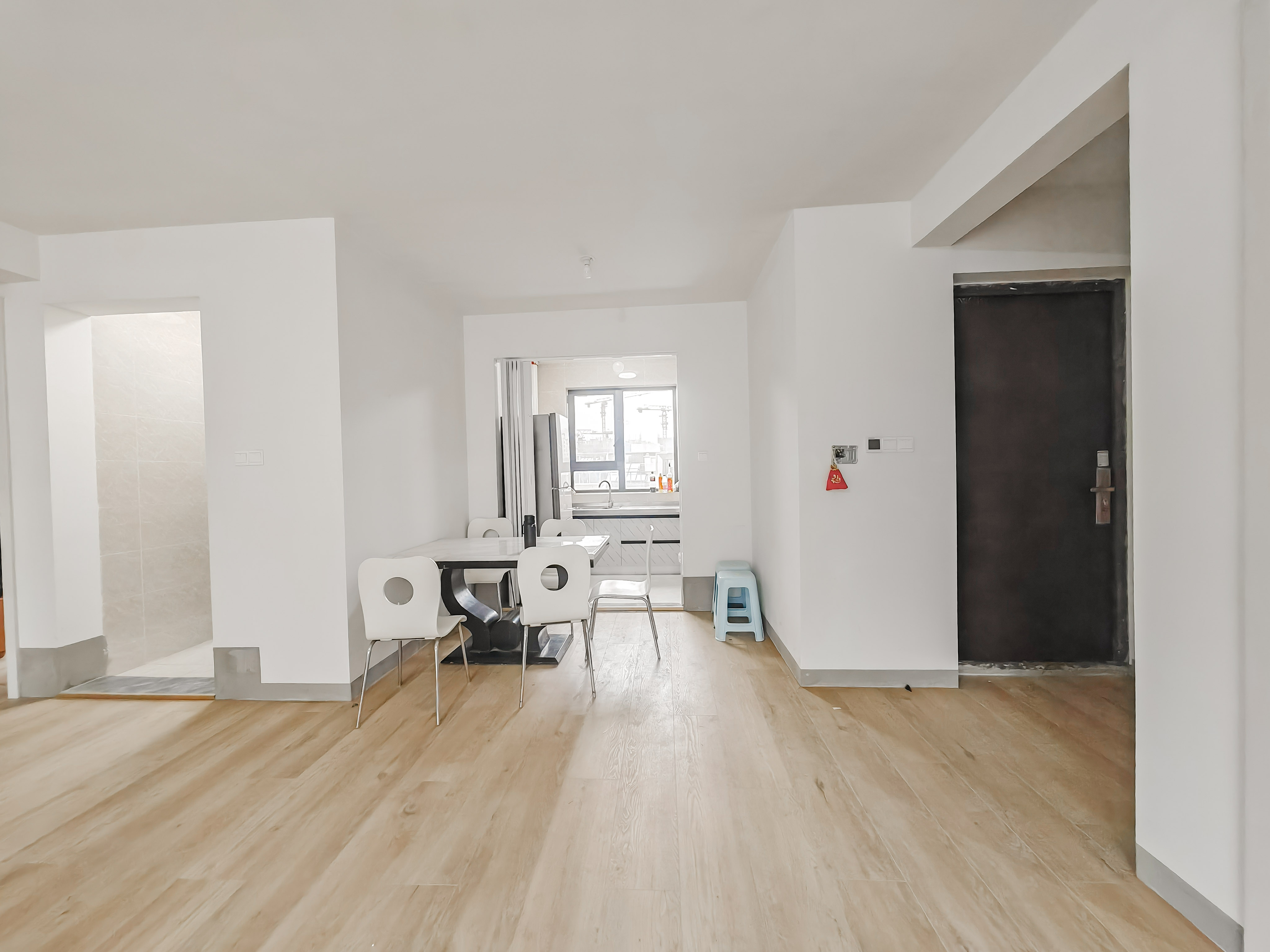 中建蔚蓝之城樱花里