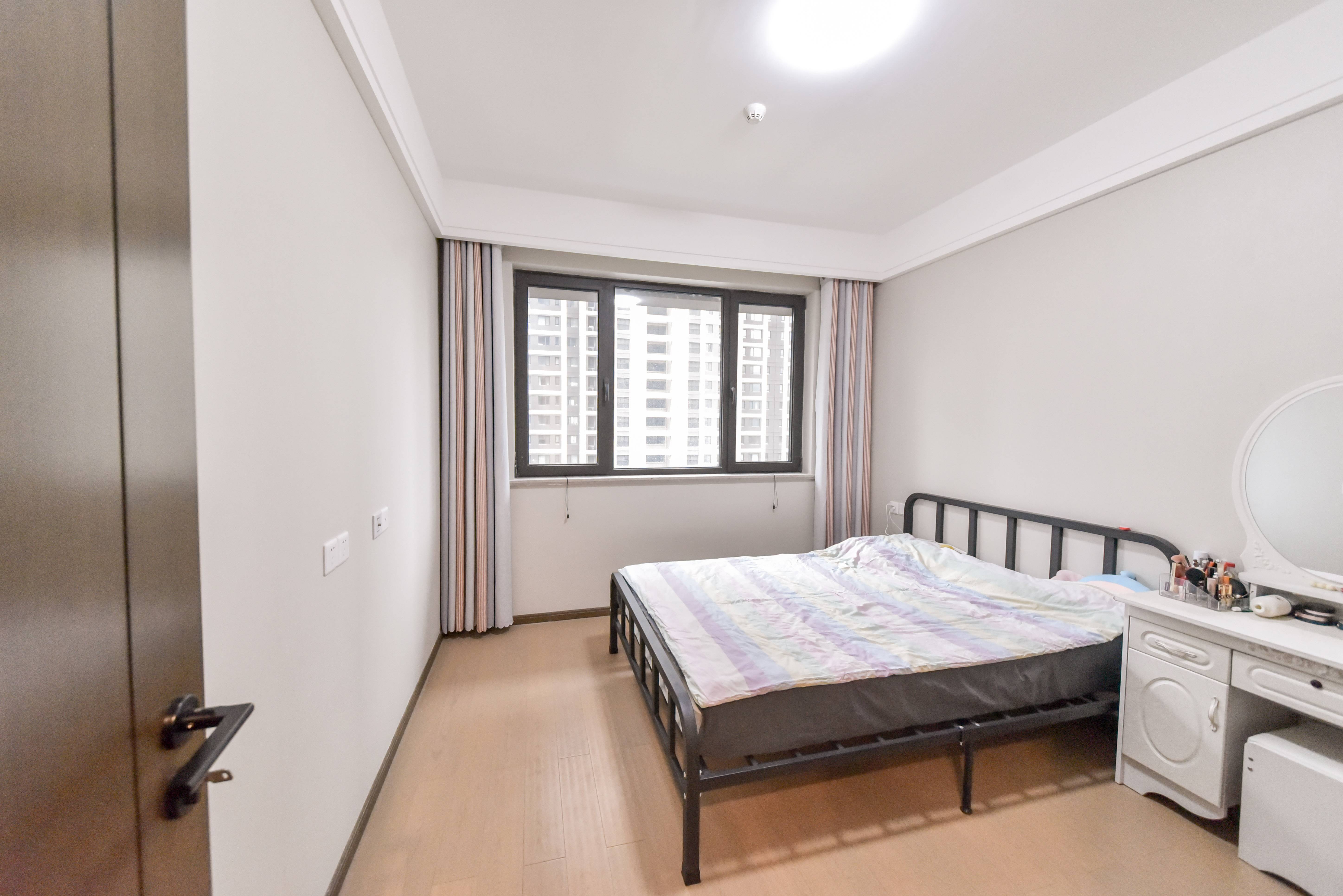 融创文旅城鹊华居