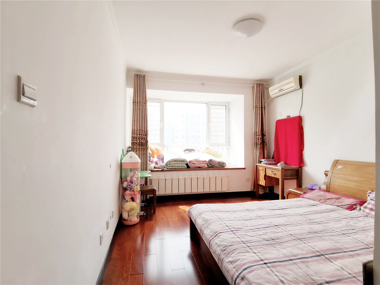 鲁能领秀城中央公园（十七、十八区）