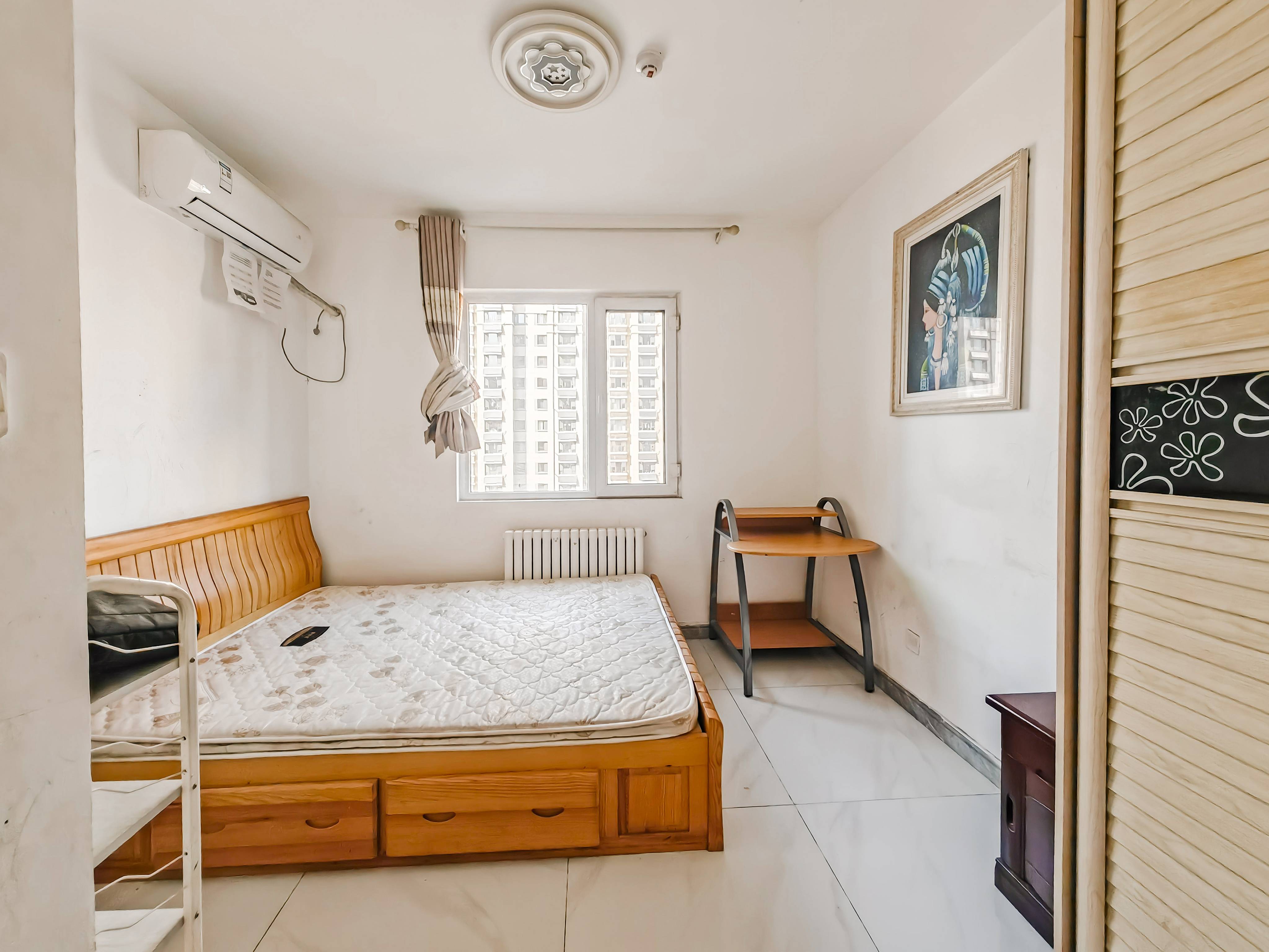 天鸿万象新天万卷府