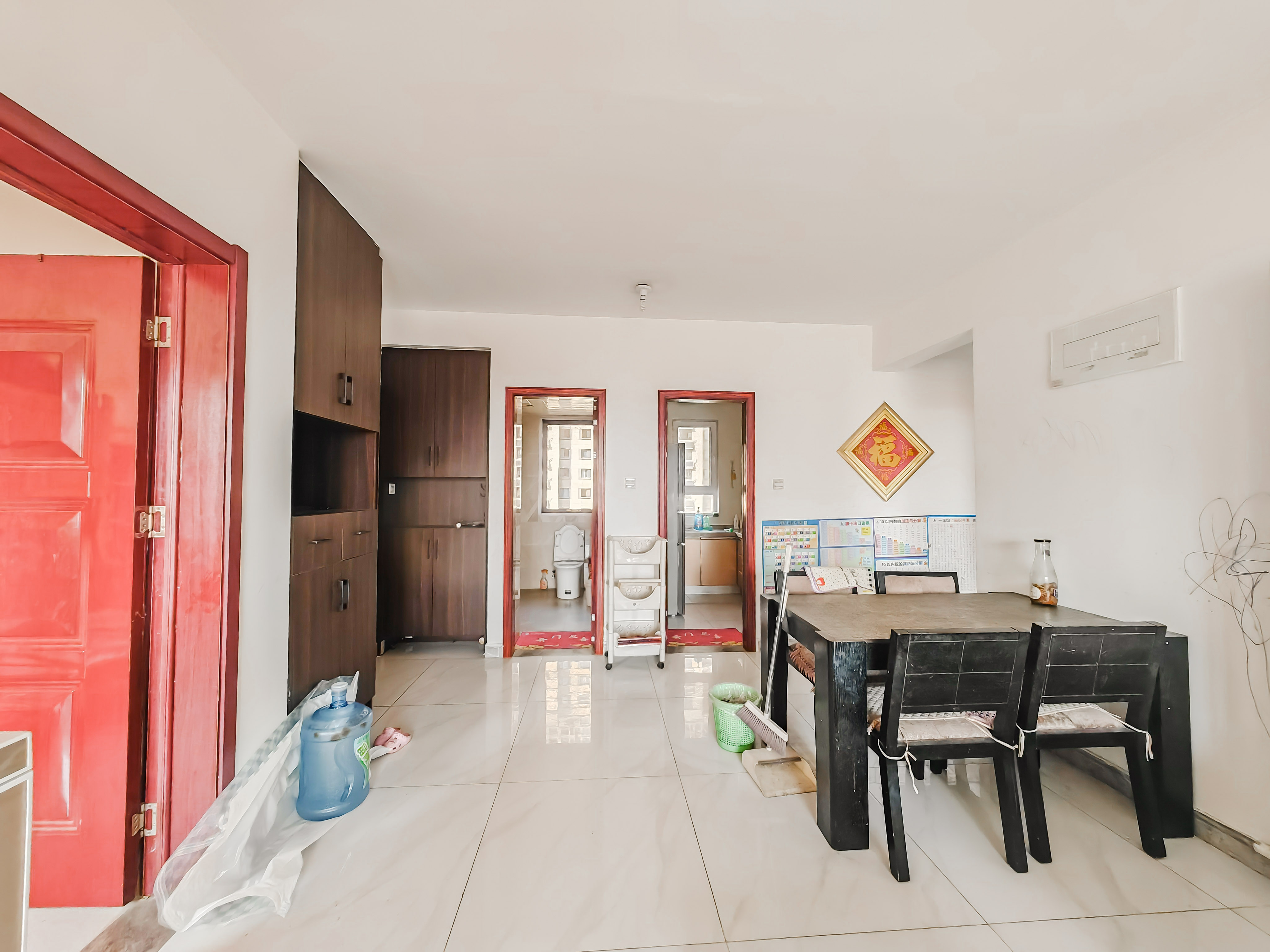 天鸿万象新天万卷府