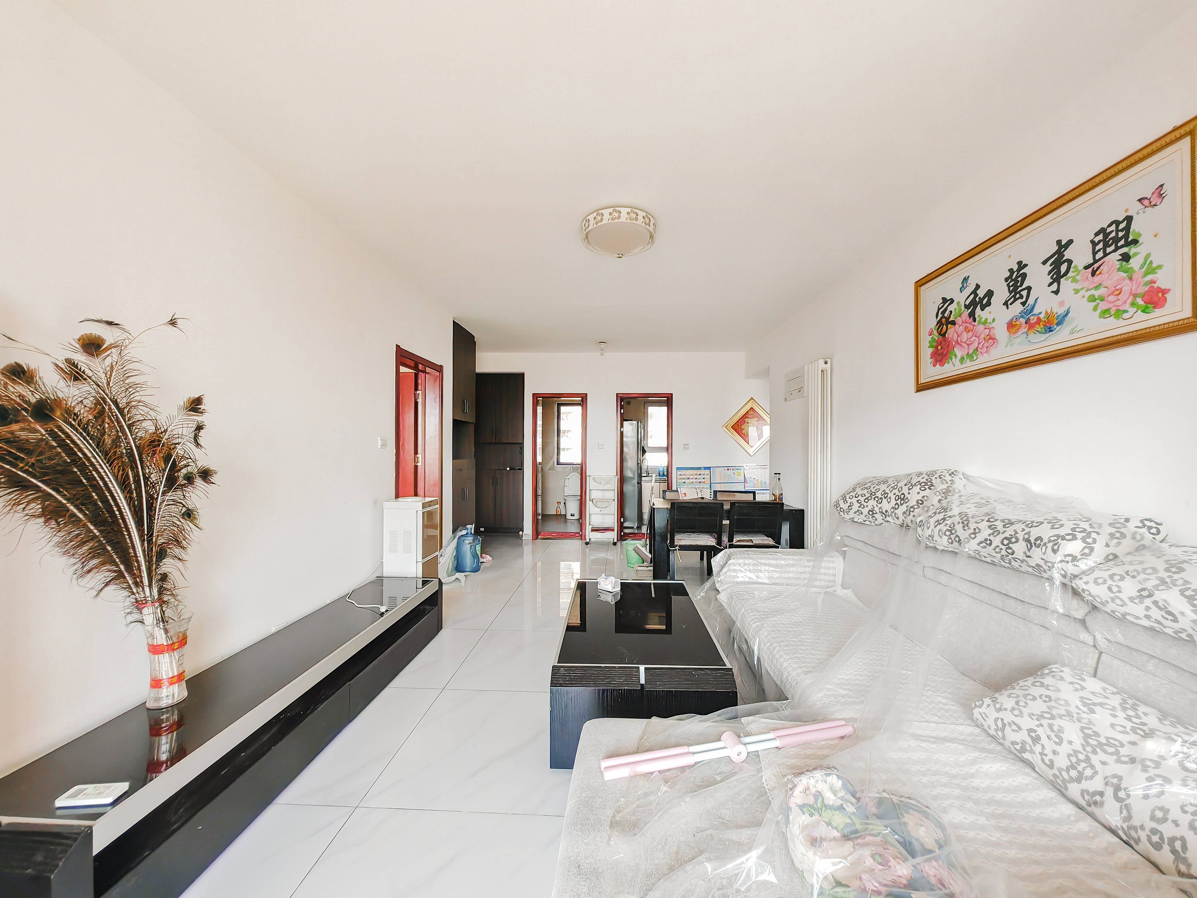 天鸿万象新天万卷府