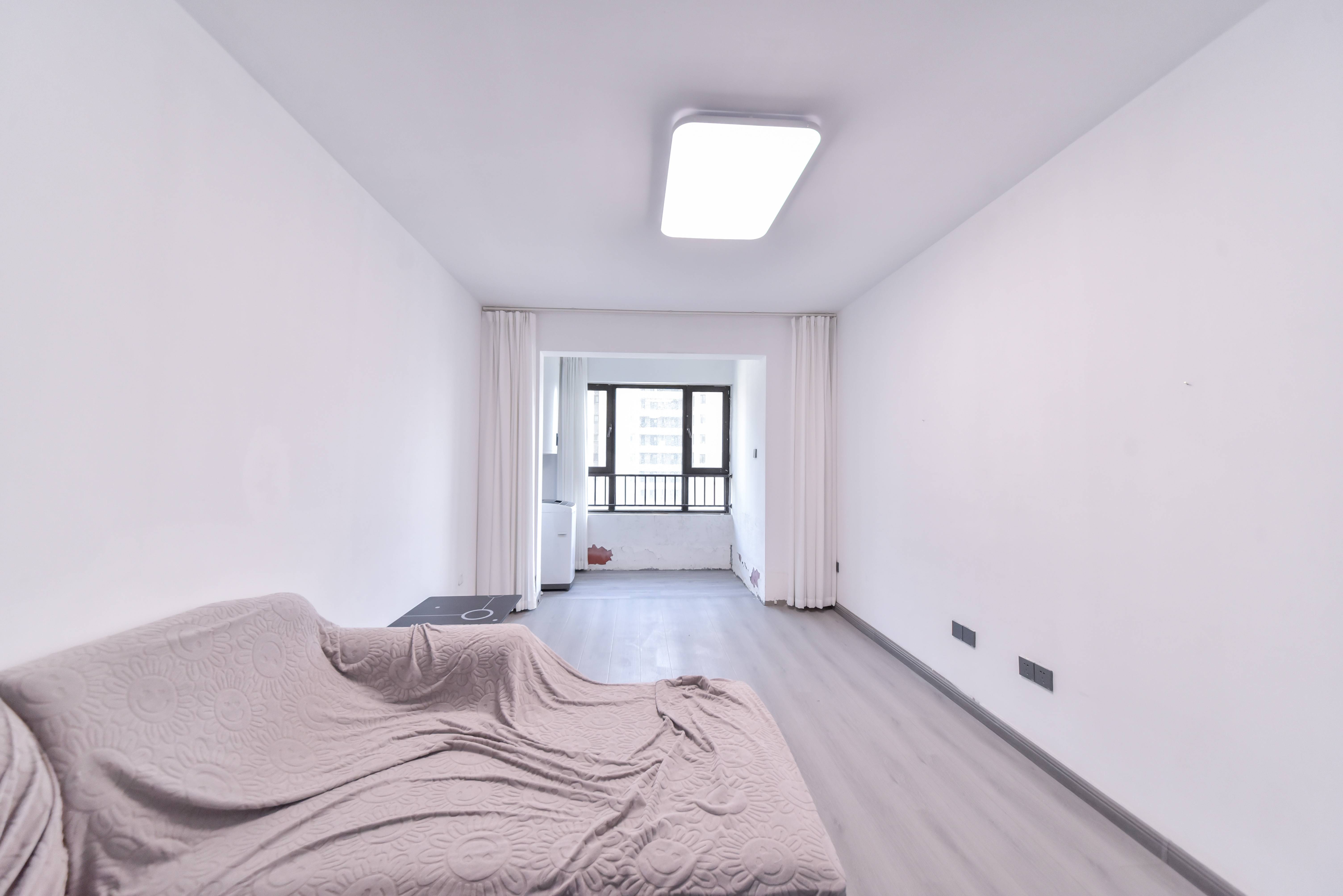  中新锦绣天地东苑一区 南北