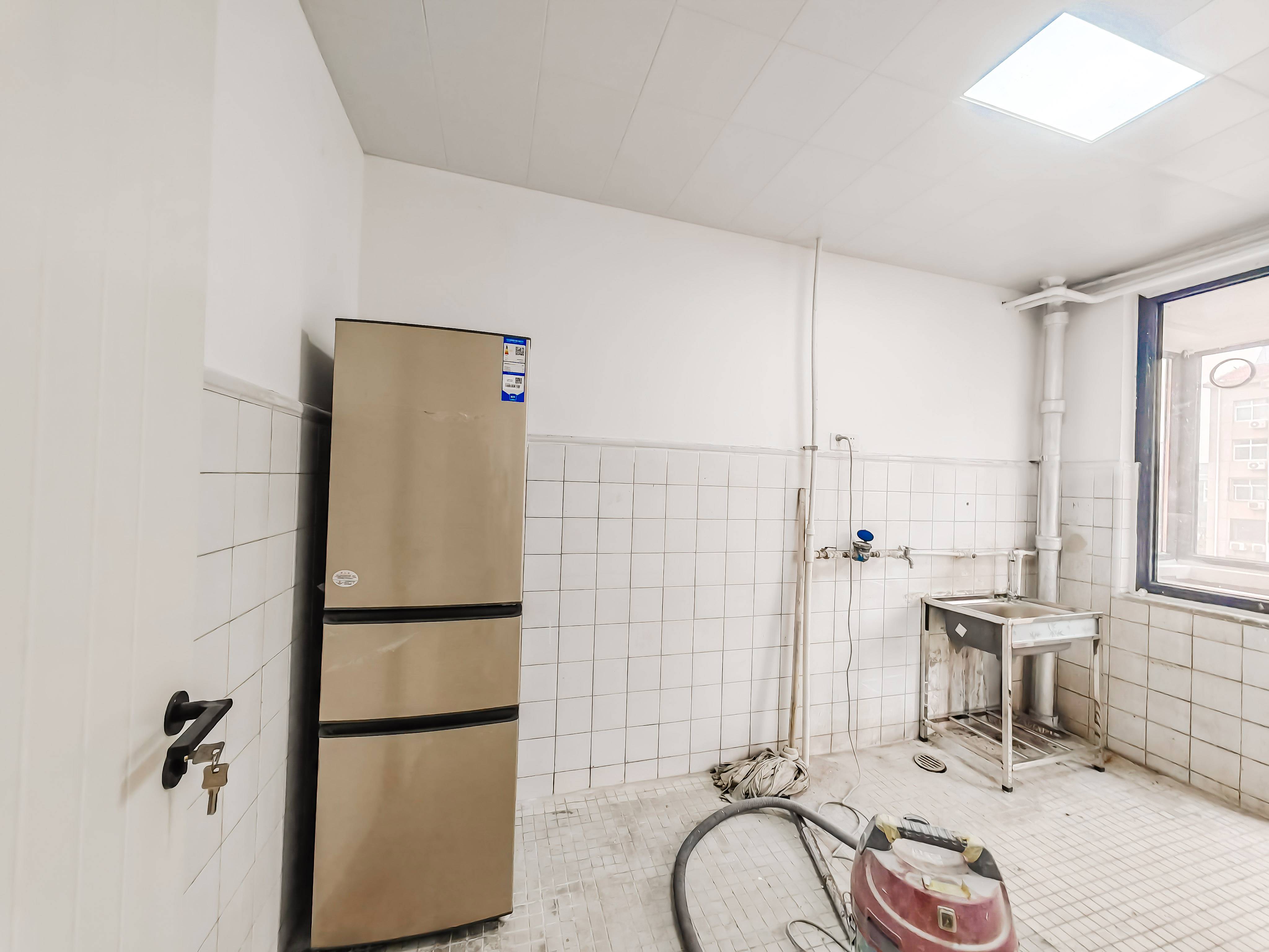 农干院路600号院