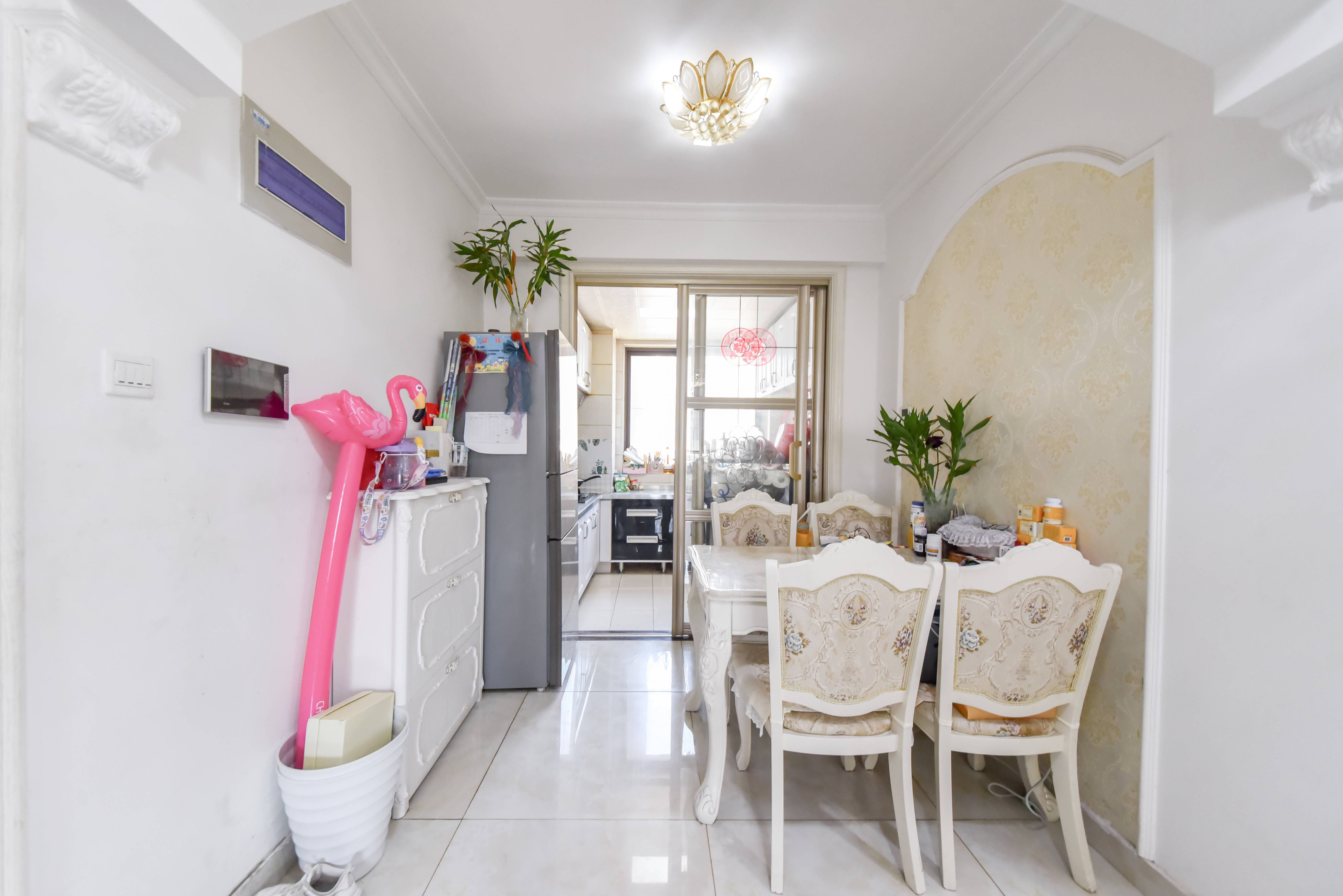 鲁邦奥林逸城西区