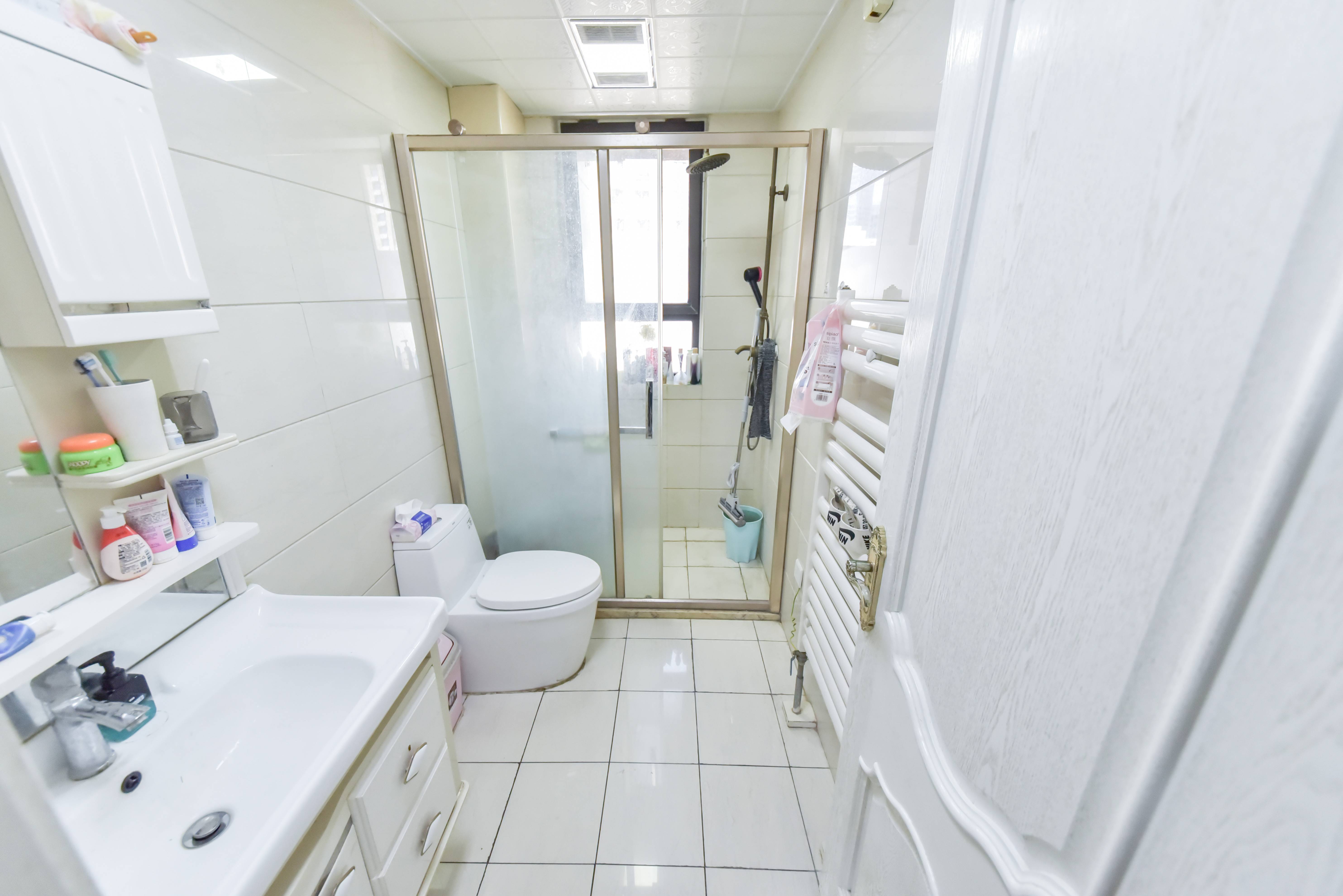 鲁邦奥林逸城西区