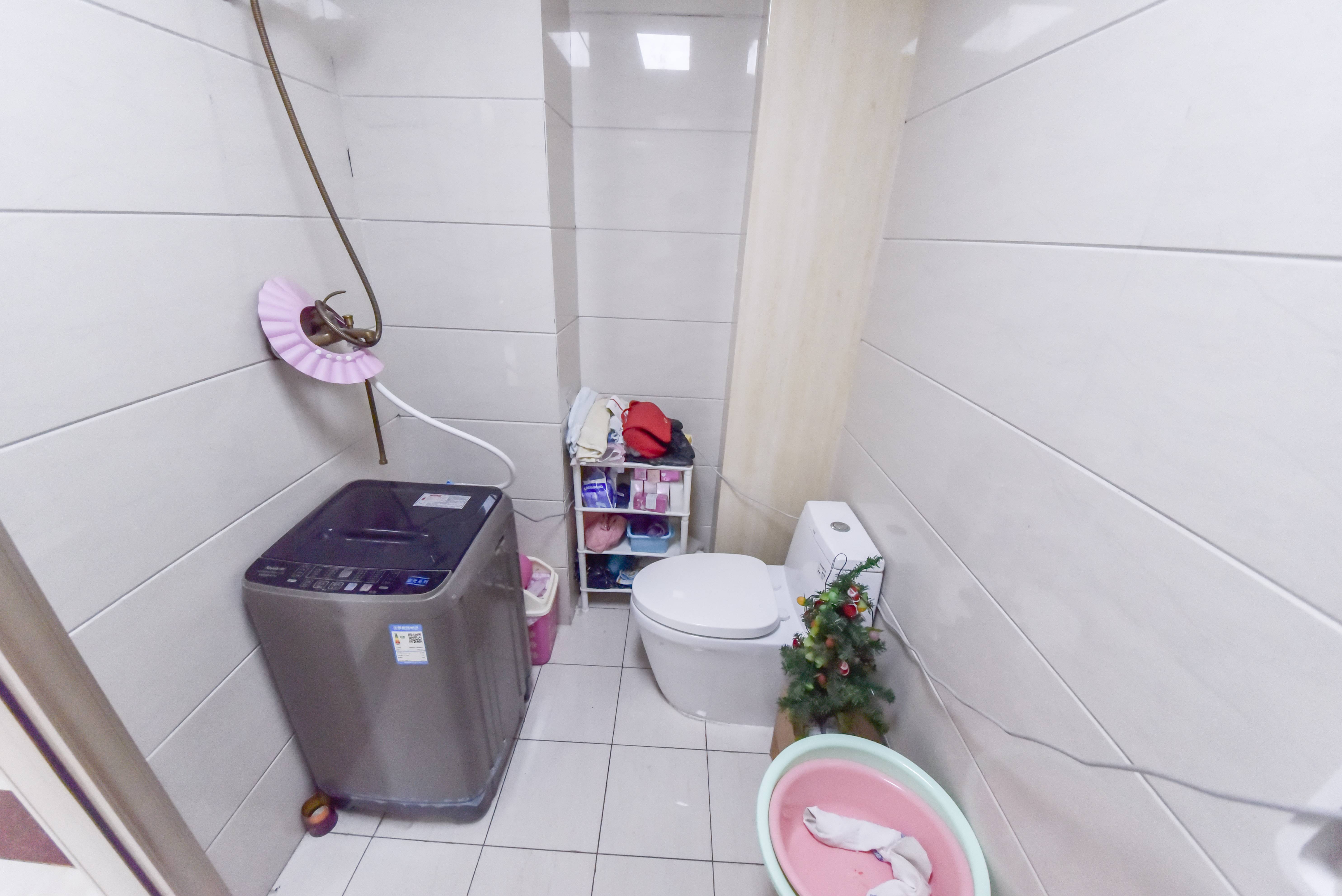 鲁邦奥林逸城西区