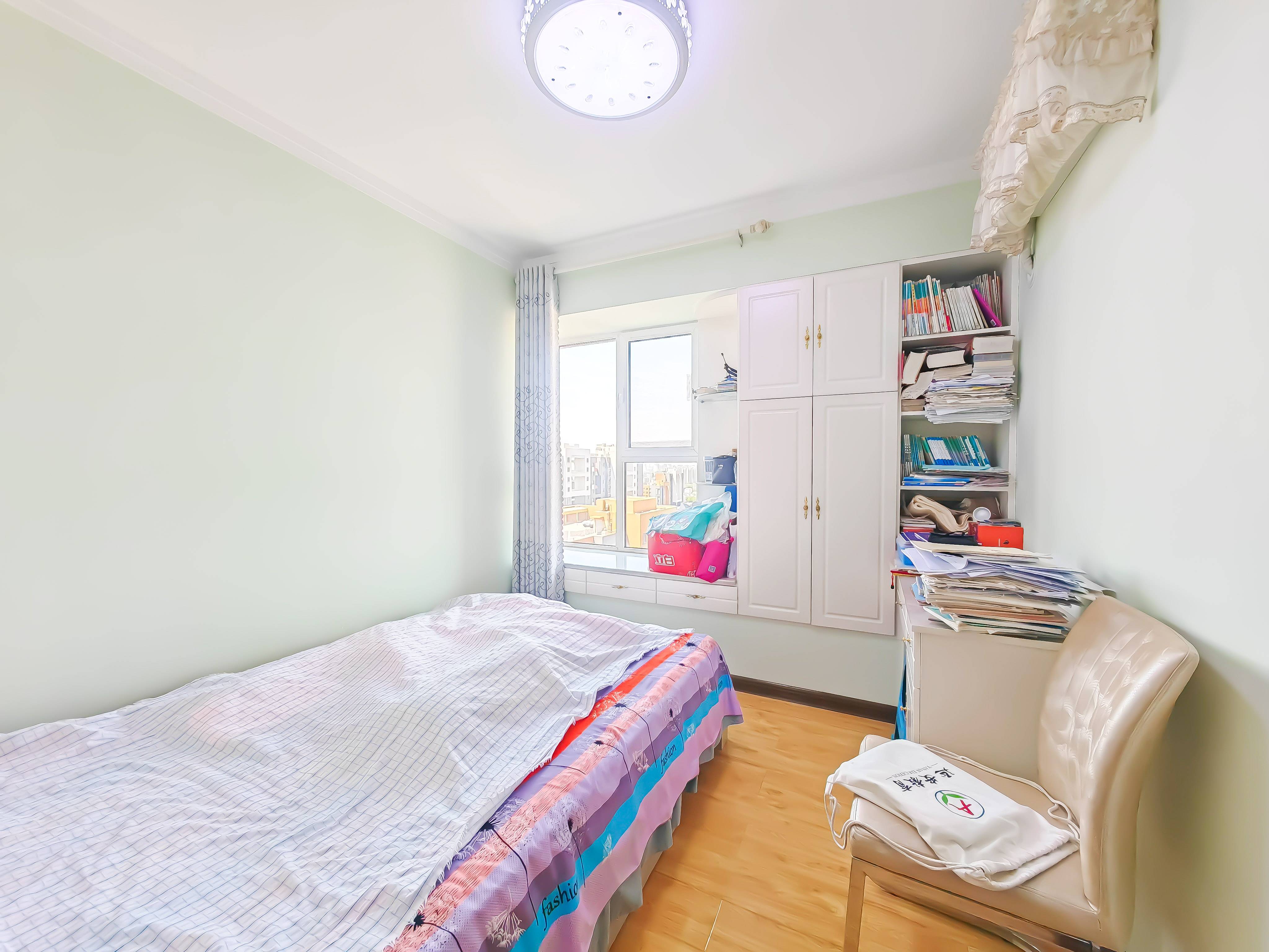 天鸿万象新天理想郡