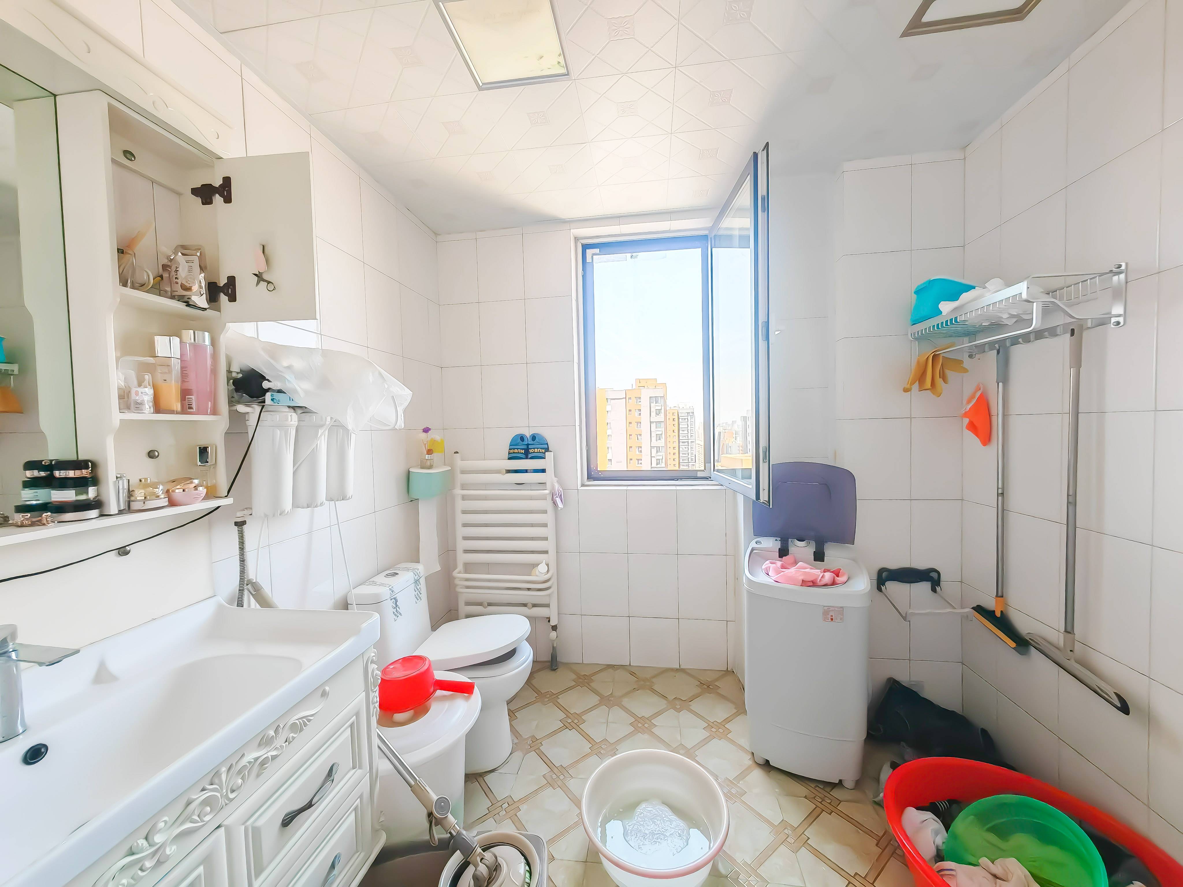 天鸿万象新天理想郡