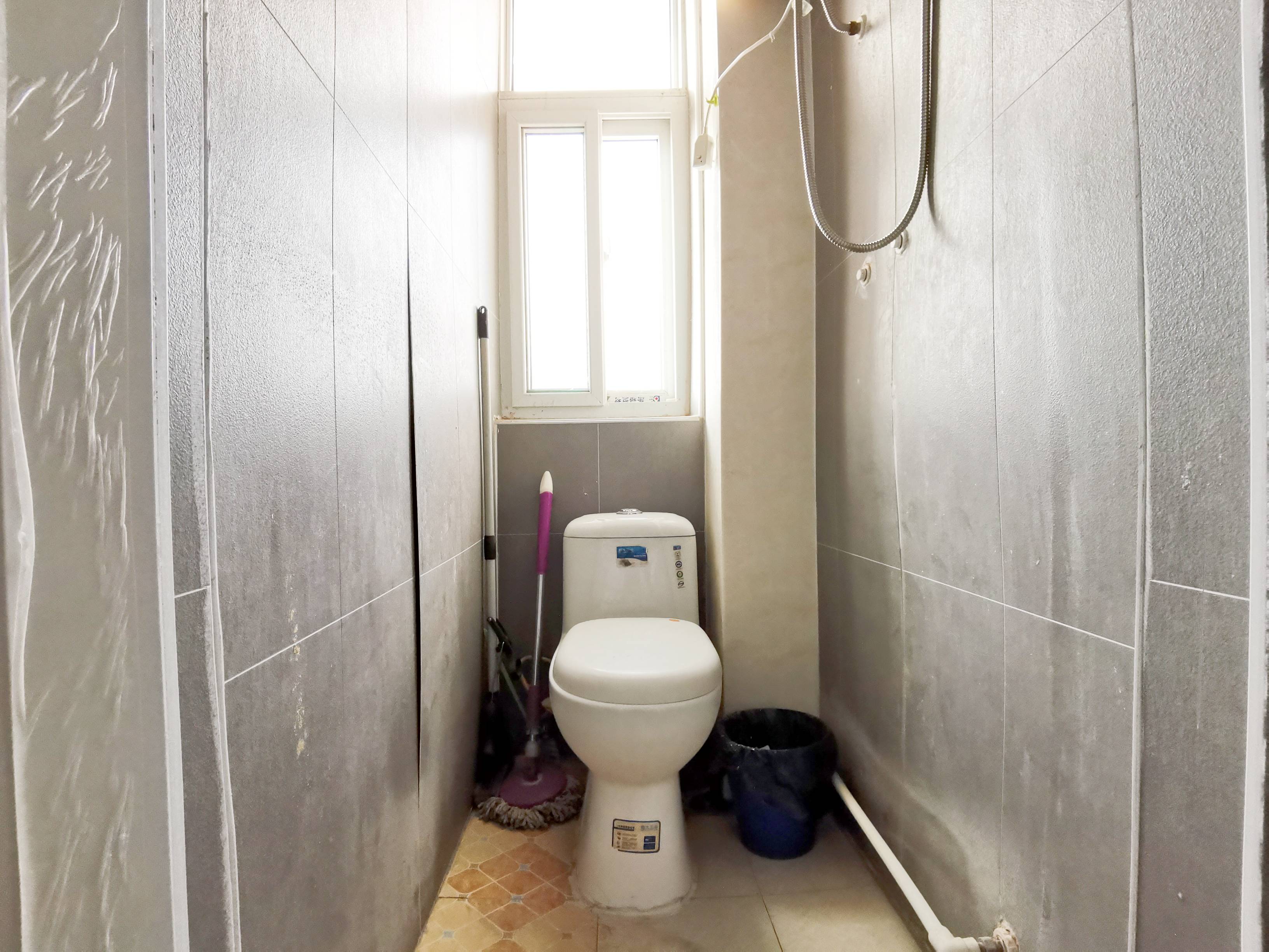 英雄山路警官医院宿舍