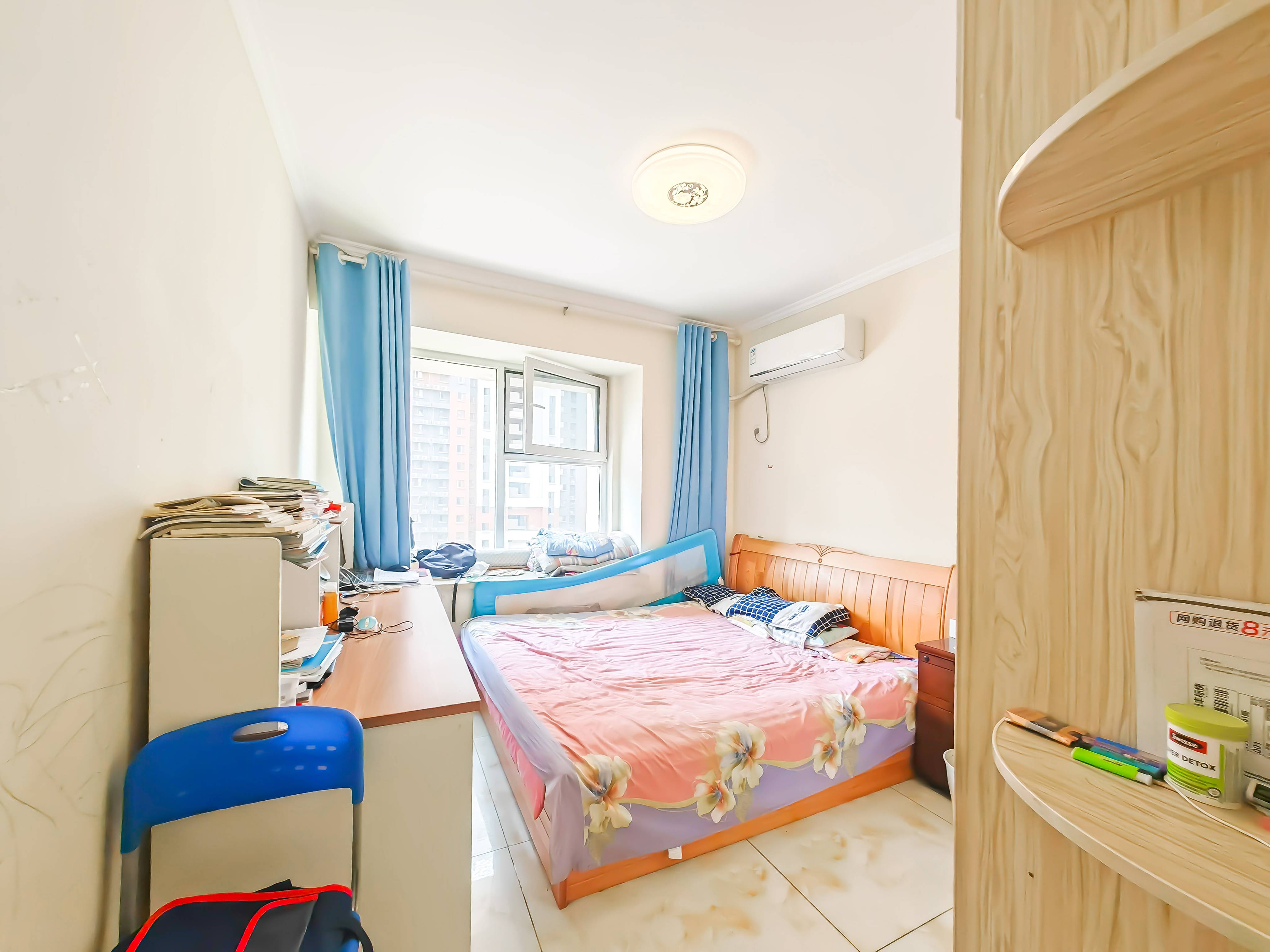 天鸿万象新天哈佛郡