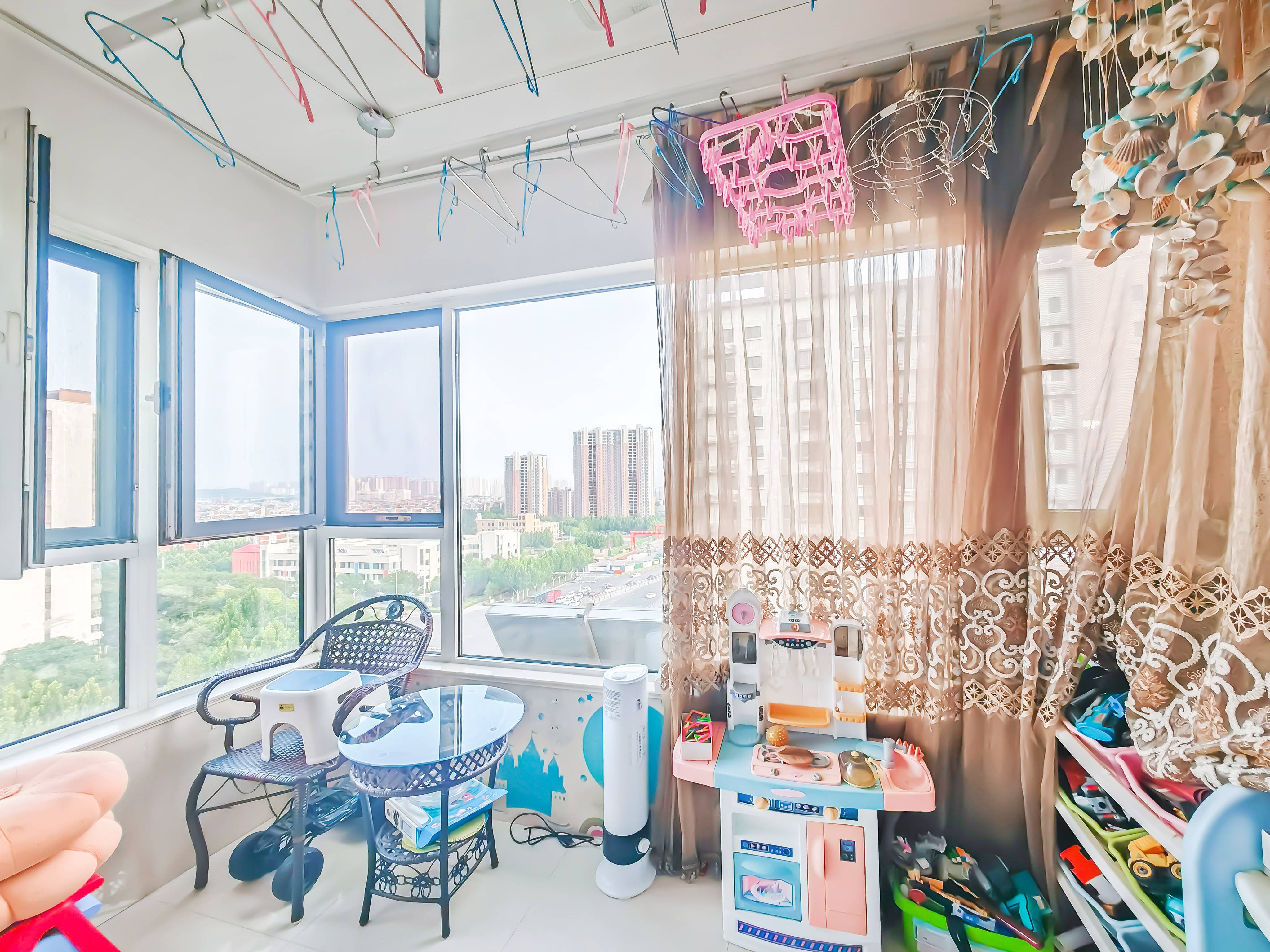 天鸿万象新天四区