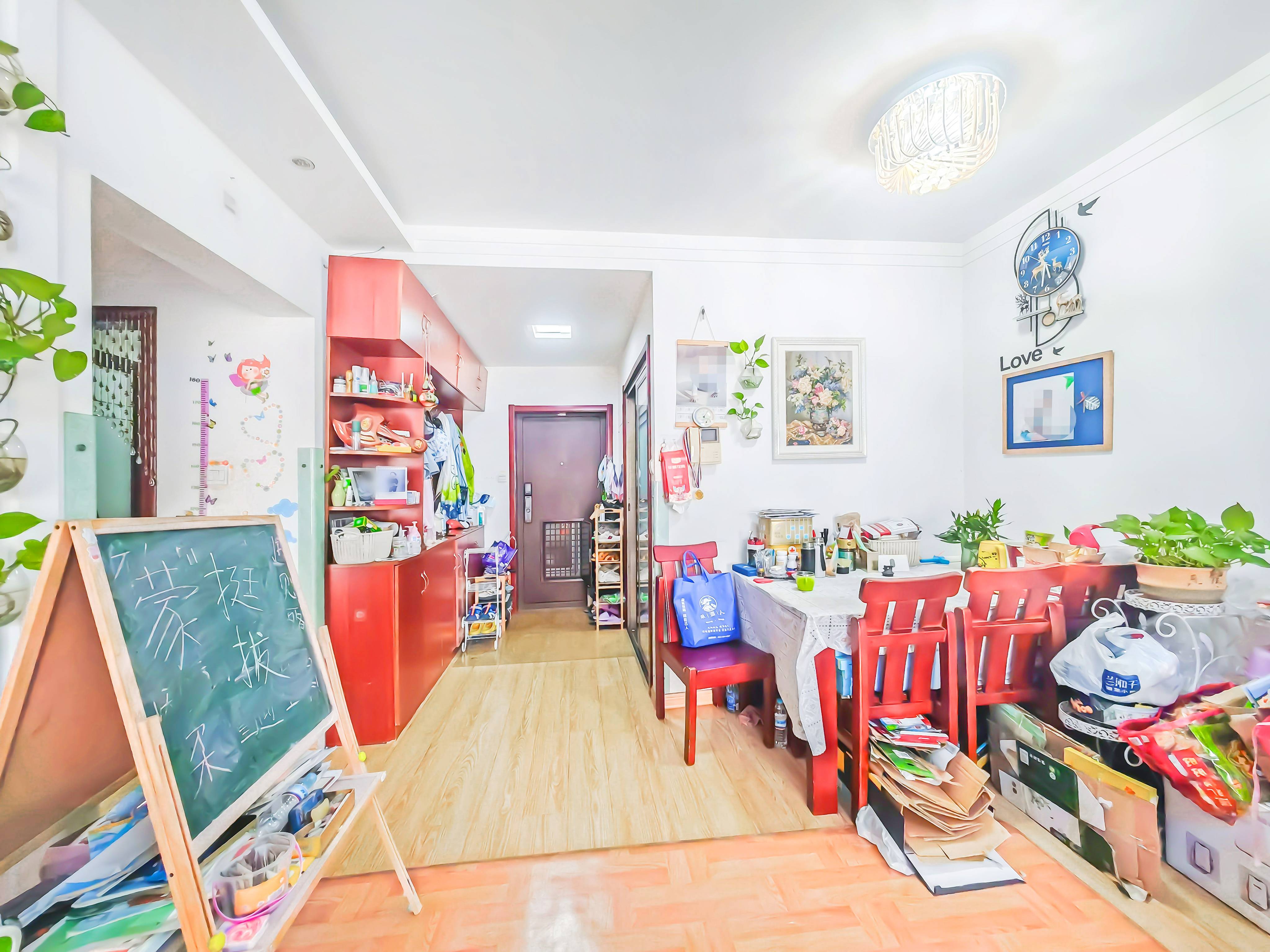 天鸿万象新天四区