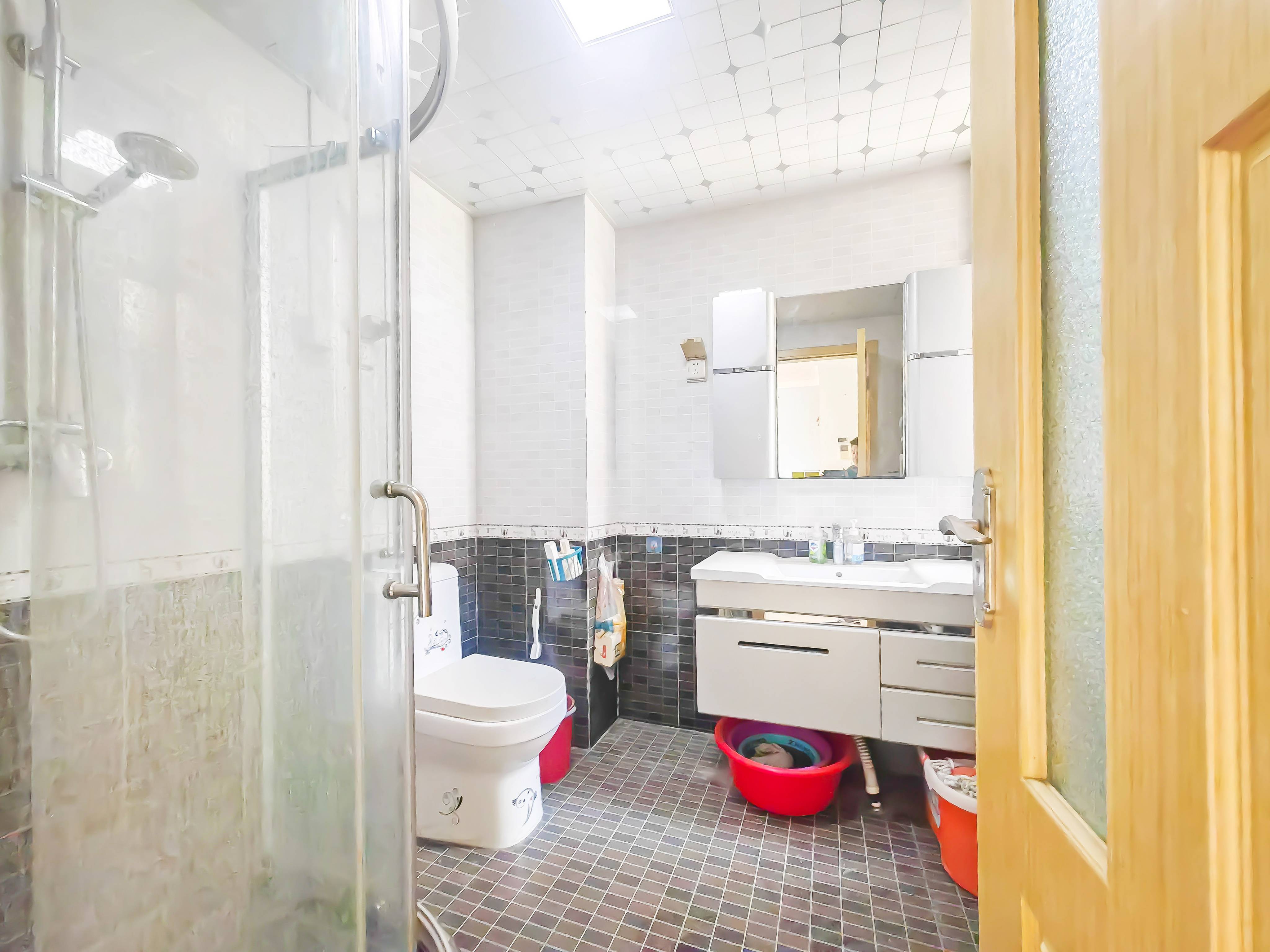 天鸿万象新天四区