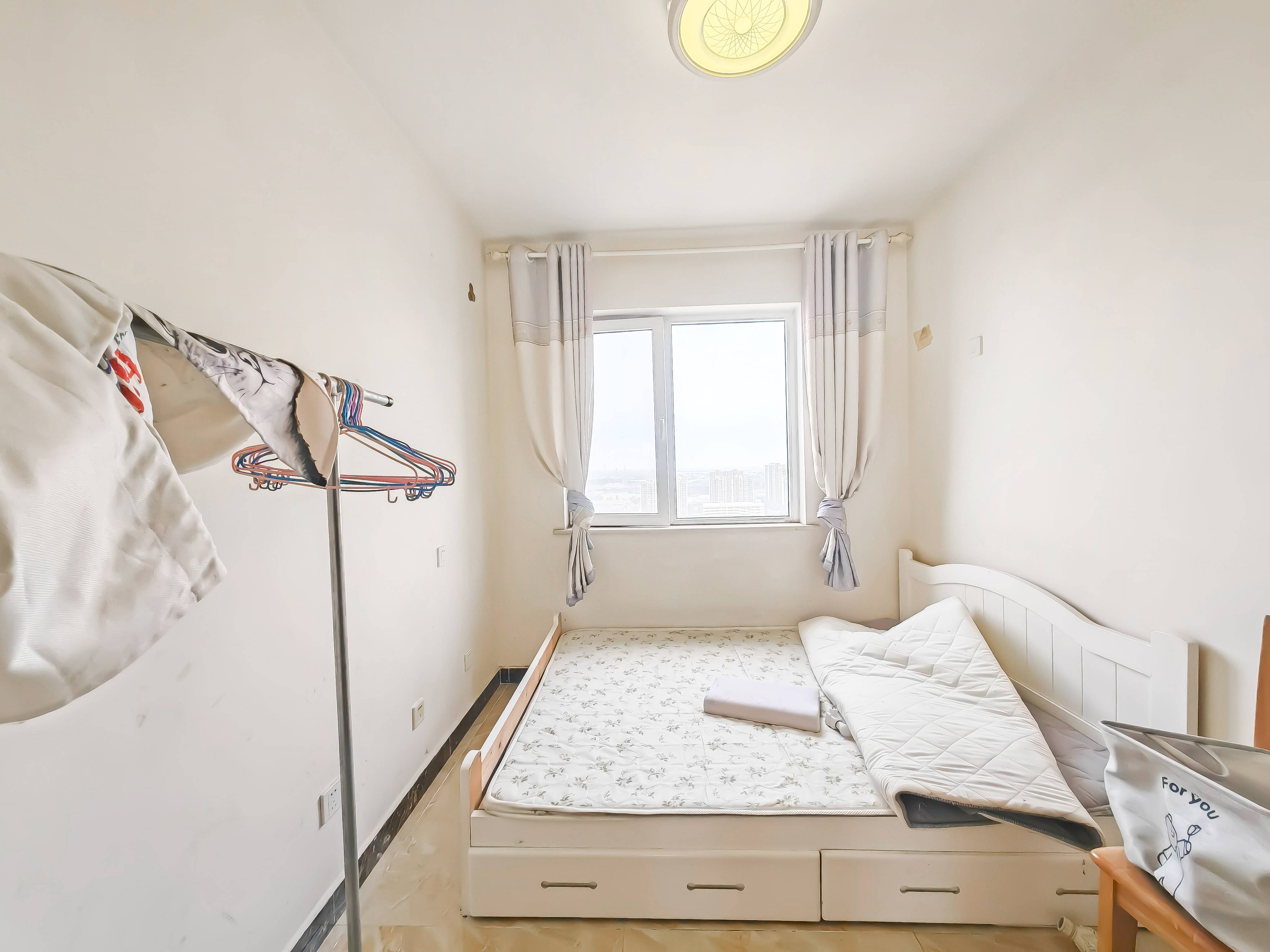 天鸿万象新天哈佛郡